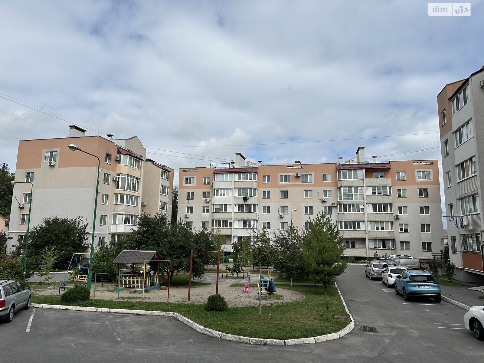 Продаж трикімнатної квартири в Вінниці, на вул. Миколаївська 16, район Академічний фото 1 Продаж трикімнатної квартири в Вінниці, на вул. Миколаївська 16, район Академічний фото 1