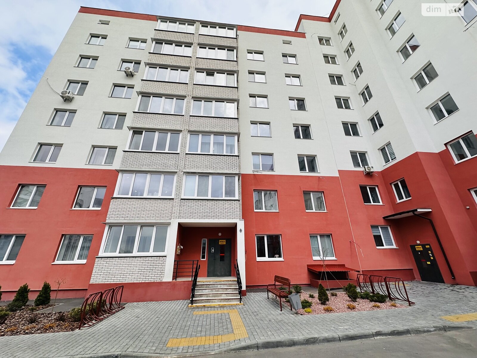 Продаж двокімнатної квартири в Вінниці, на вул. Тимофіївська 16, район Академічний фото 1 Продаж двокімнатної квартири в Вінниці, на вул. Тимофіївська 16, район Академічний фото 1