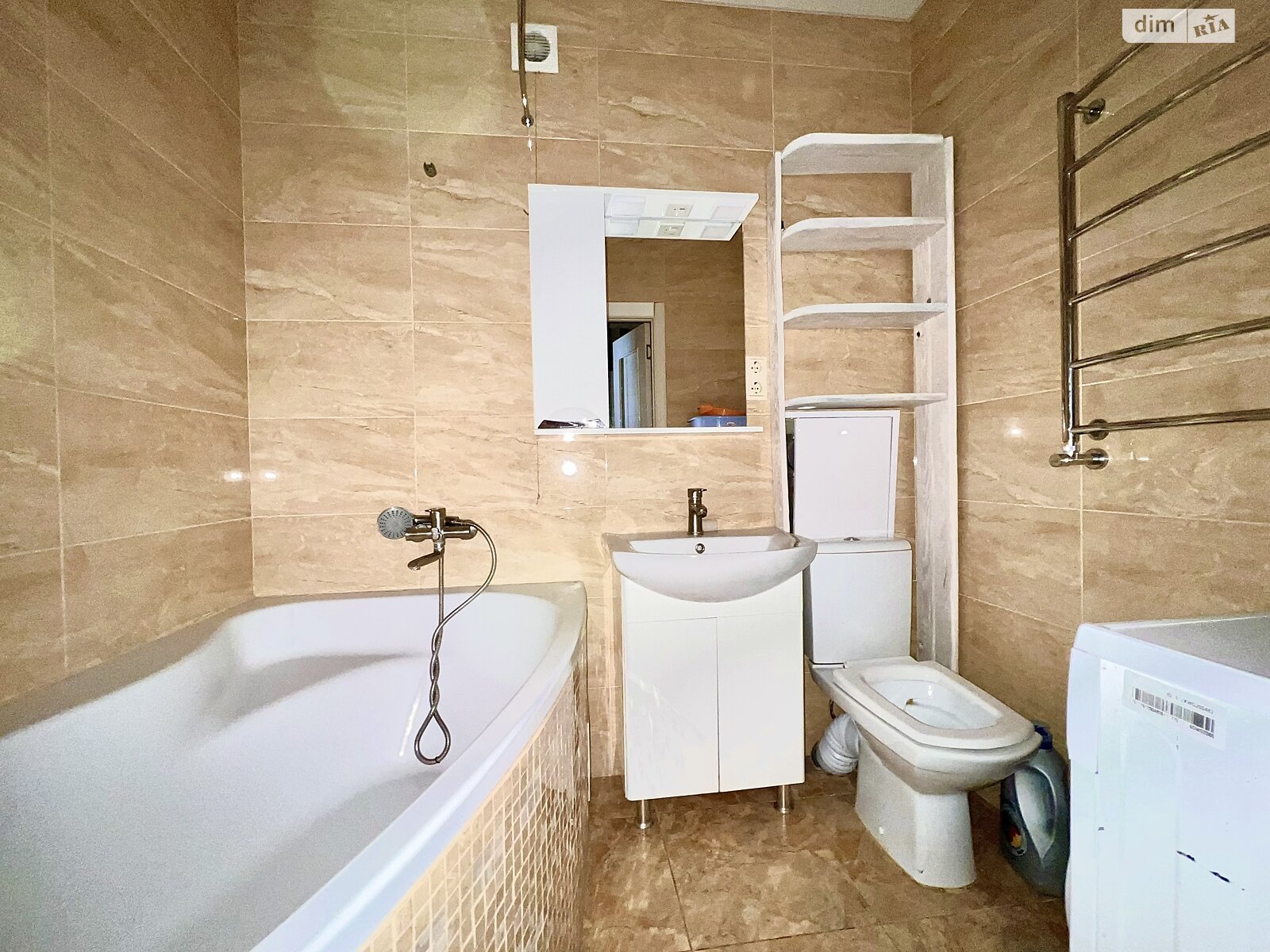 Продажа однокомнатной квартиры в Виннице, на ул. Антонова Олега 13В, фото 1 Продажа однокомнатной квартиры в Виннице, на ул. Антонова Олега 13В, фото 1