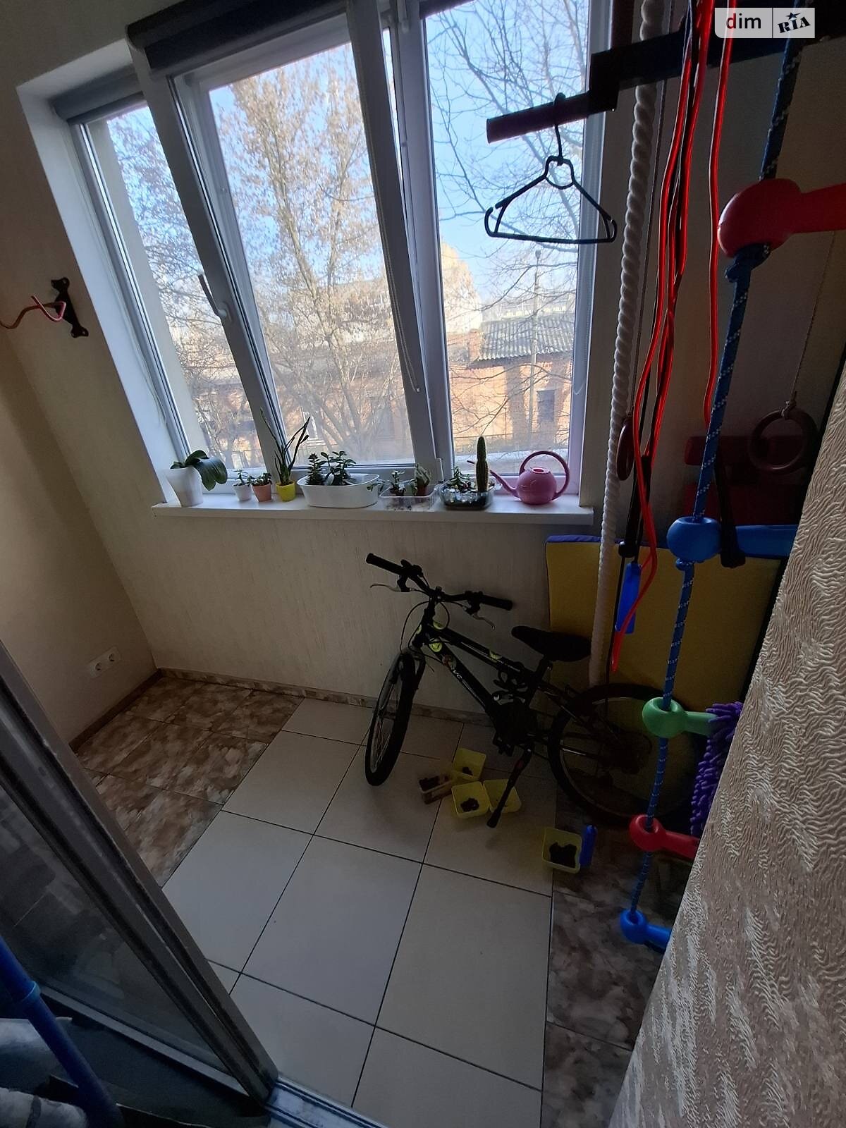 Продаж трикімнатної квартири в Вінниці, на шосе Хмельницьке, район Барське шосе фото 1 Продаж трикімнатної квартири в Вінниці, на шосе Хмельницьке, район Барське шосе фото 1