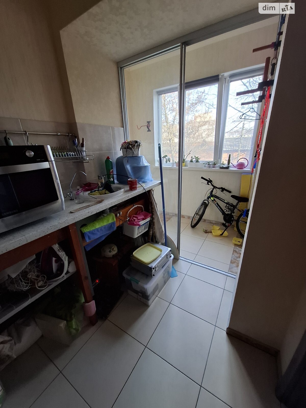 Продаж трикімнатної квартири в Вінниці, на шосе Хмельницьке, район Барське шосе фото 1 Продаж трикімнатної квартири в Вінниці, на шосе Хмельницьке, район Барське шосе фото 1