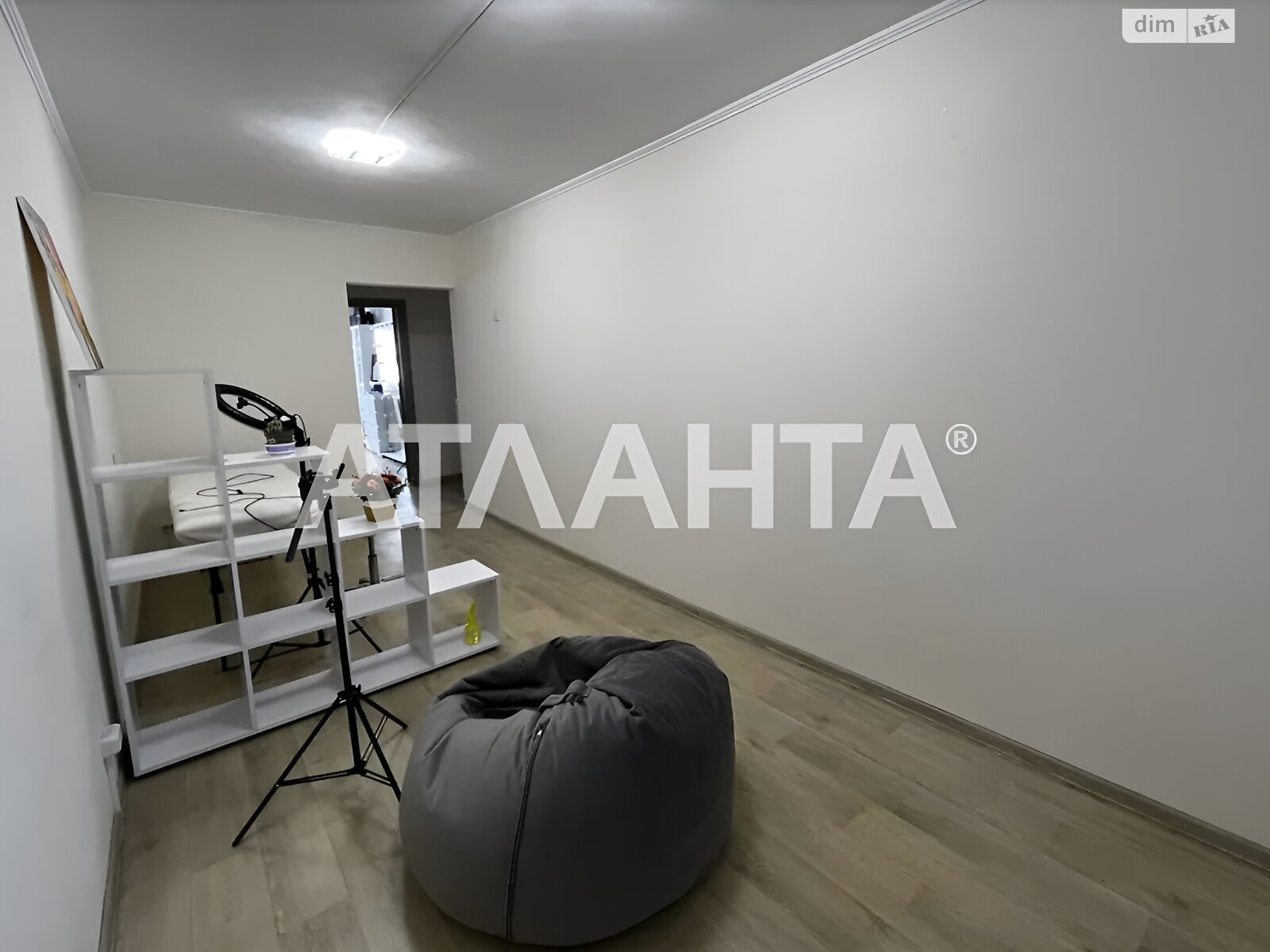 Продаж двокімнатної квартири в Вінниці, на вул. Замостянська, район Ближнє замостя фото 1 Продаж двокімнатної квартири в Вінниці, на вул. Замостянська, район Ближнє замостя фото 1