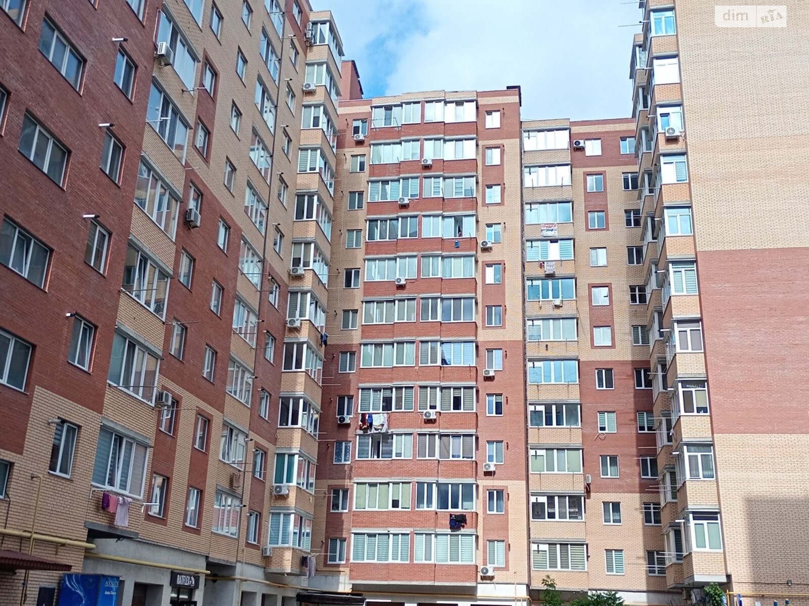Продаж однокімнатної квартири в Вінниці, на вул. Академіка Янгеля, район Ближнє замостя фото 1 Продаж однокімнатної квартири в Вінниці, на вул. Академіка Янгеля, район Ближнє замостя фото 1