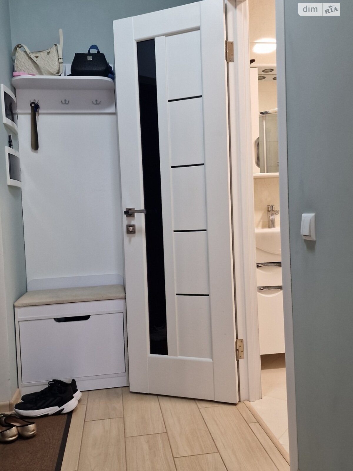 Продаж однокімнатної квартири в Вінниці, на вул. Академіка Янгеля, район Ближнє замостя фото 1 Продаж однокімнатної квартири в Вінниці, на вул. Академіка Янгеля, район Ближнє замостя фото 1