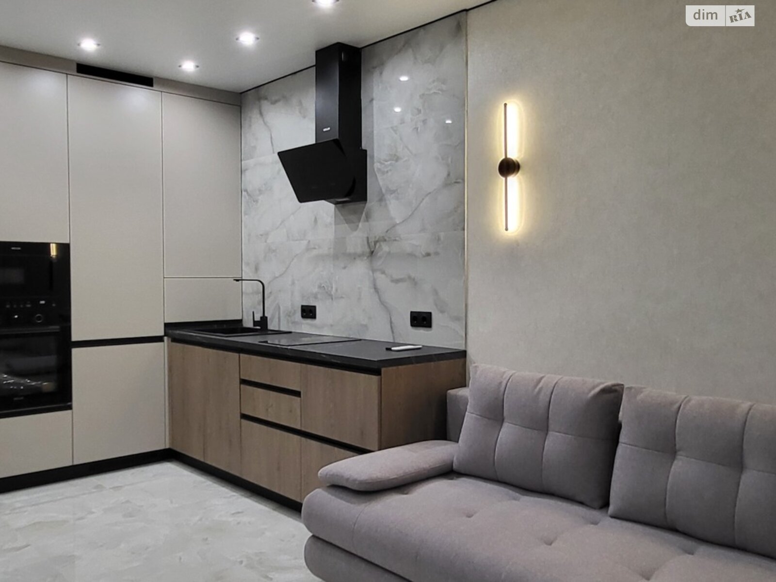 Продажа однокомнатной квартиры в Виннице, на ул. Академика Янгеля 54, район Ближнее замостье фото 1