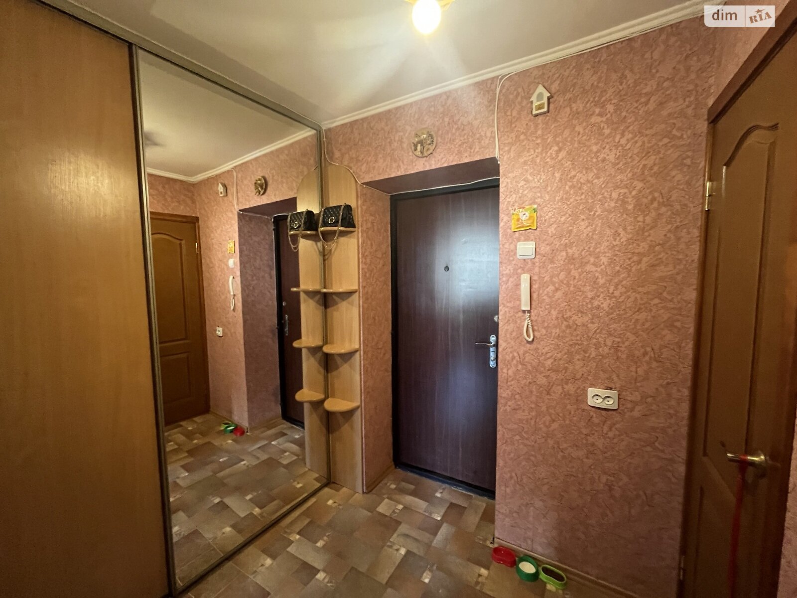 Продаж однокімнатної квартири в Вінниці, на вул. Олександра Довженка 40, район Ближнє замостя фото 1 Продаж однокімнатної квартири в Вінниці, на вул. Олександра Довженка 40, район Ближнє замостя фото 1