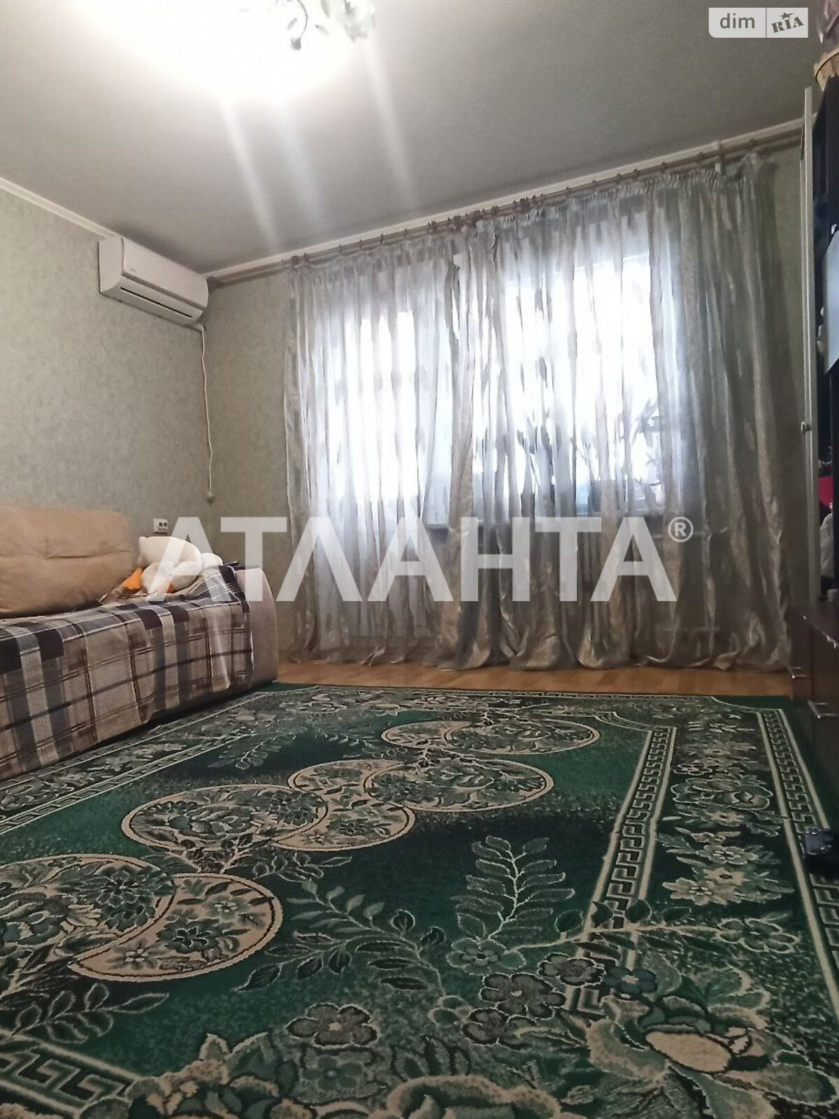Продаж трикімнатної квартири в Вінниці, на вул. Олександра Довженка, район Ближнє замостя фото 1 Продаж трикімнатної квартири в Вінниці, на вул. Олександра Довженка, район Ближнє замостя фото 1