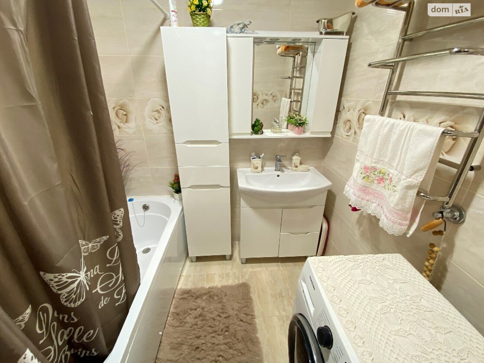 Продаж трикімнатної квартири в Вінниці, на вул. Запорізька, район Ближнє замостя фото 1 Продаж трикімнатної квартири в Вінниці, на вул. Запорізька, район Ближнє замостя фото 1