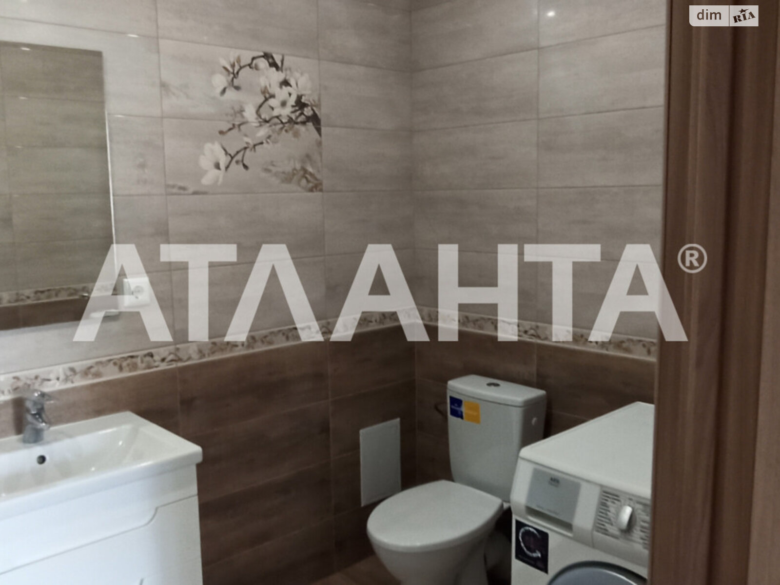 Продаж однокімнатної квартири в Вінниці, на вул. Академіка Янгеля, район Ближнє замостя фото 1 Продаж однокімнатної квартири в Вінниці, на вул. Академіка Янгеля, район Ближнє замостя фото 1