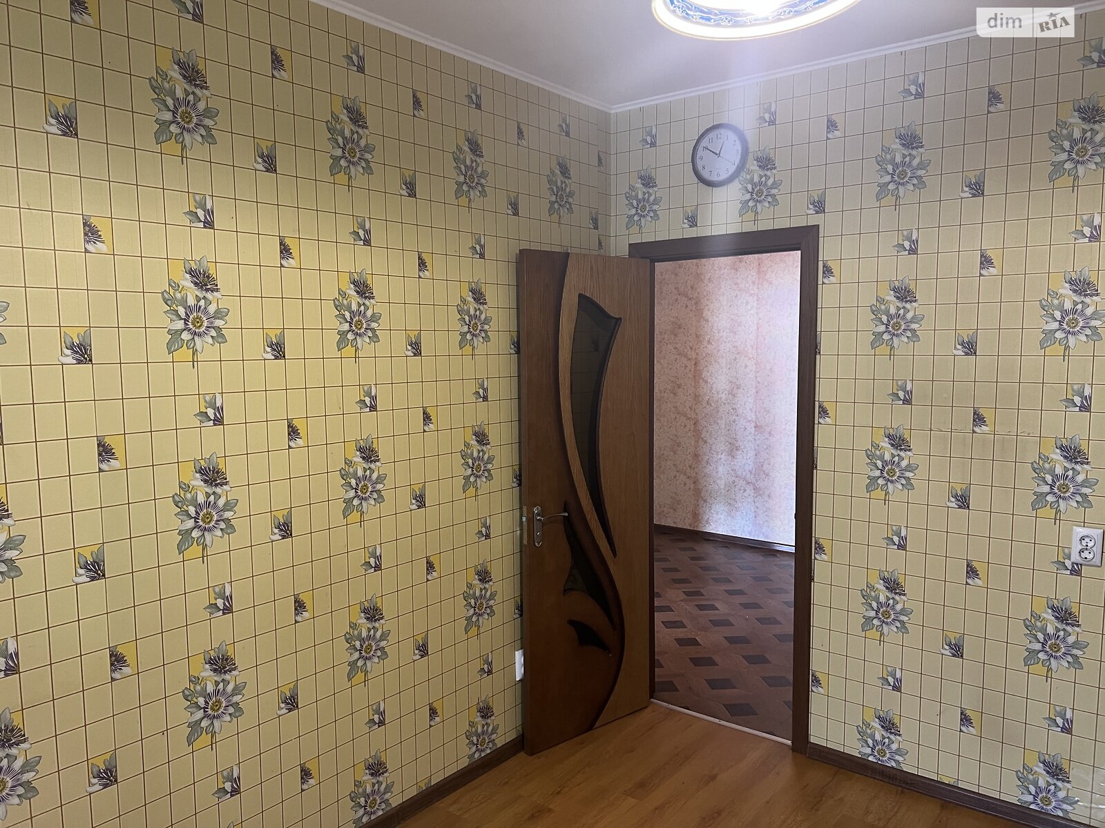 Продаж трикімнатної квартири в Вінниці, на вул. Героїв Крут, район Ближнє замостя фото 1 Продаж трикімнатної квартири в Вінниці, на вул. Героїв Крут, район Ближнє замостя фото 1