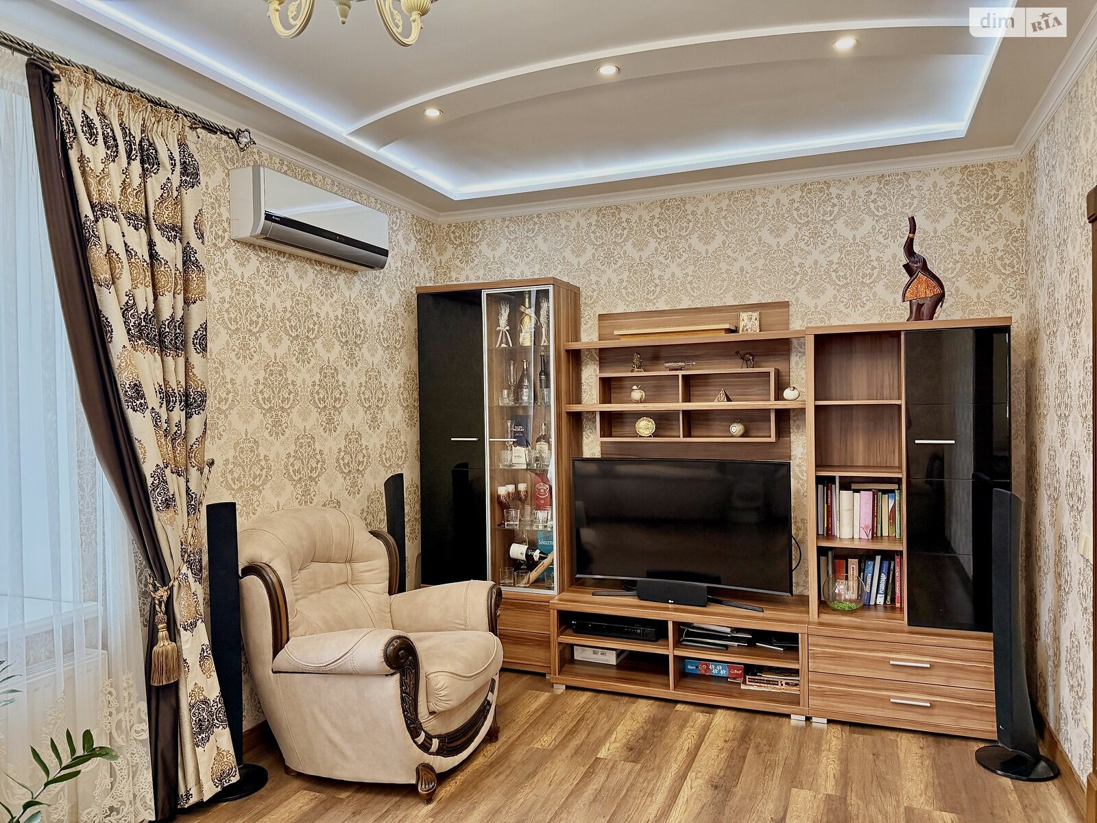 Продажа трехкомнатной квартиры в Виннице, на ул. Киевская 29 корпус 8, район Ближнее замостье фото 1