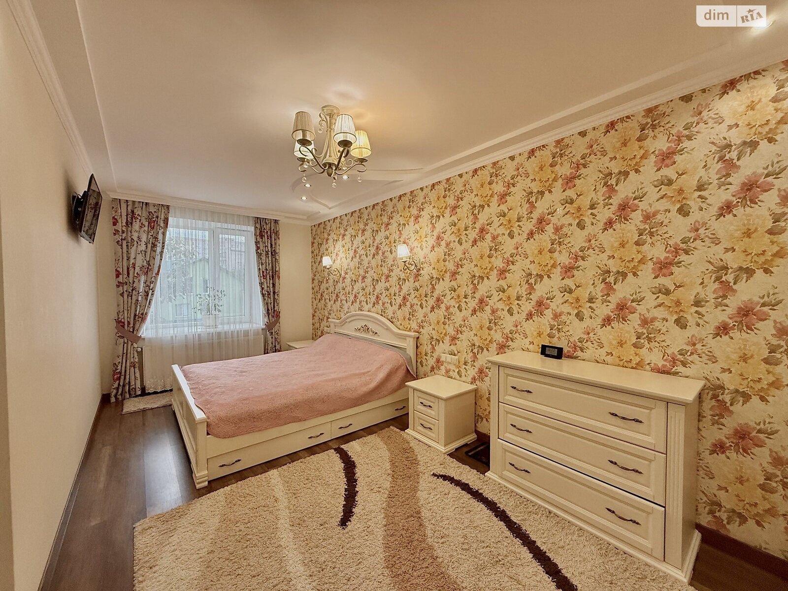 Продажа трехкомнатной квартиры в Виннице, на ул. Киевская 29 корпус 8, район Ближнее замостье фото 1