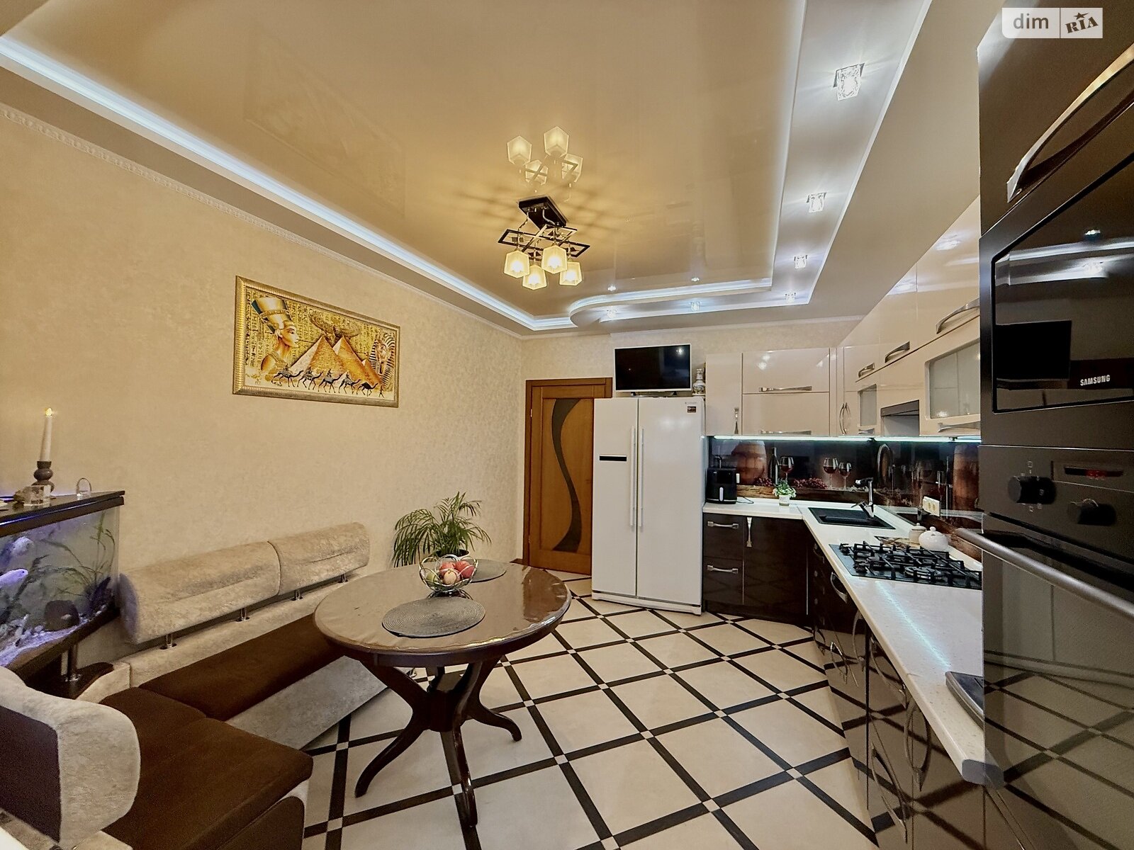 Продажа трехкомнатной квартиры в Виннице, на ул. Киевская 29 корпус 8, район Ближнее замостье фото 1