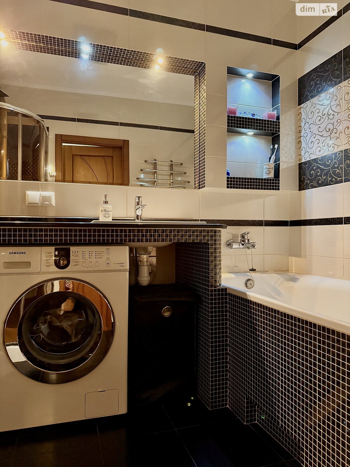 Продажа трехкомнатной квартиры в Виннице, на ул. Киевская 29 корпус 8, район Ближнее замостье фото 1