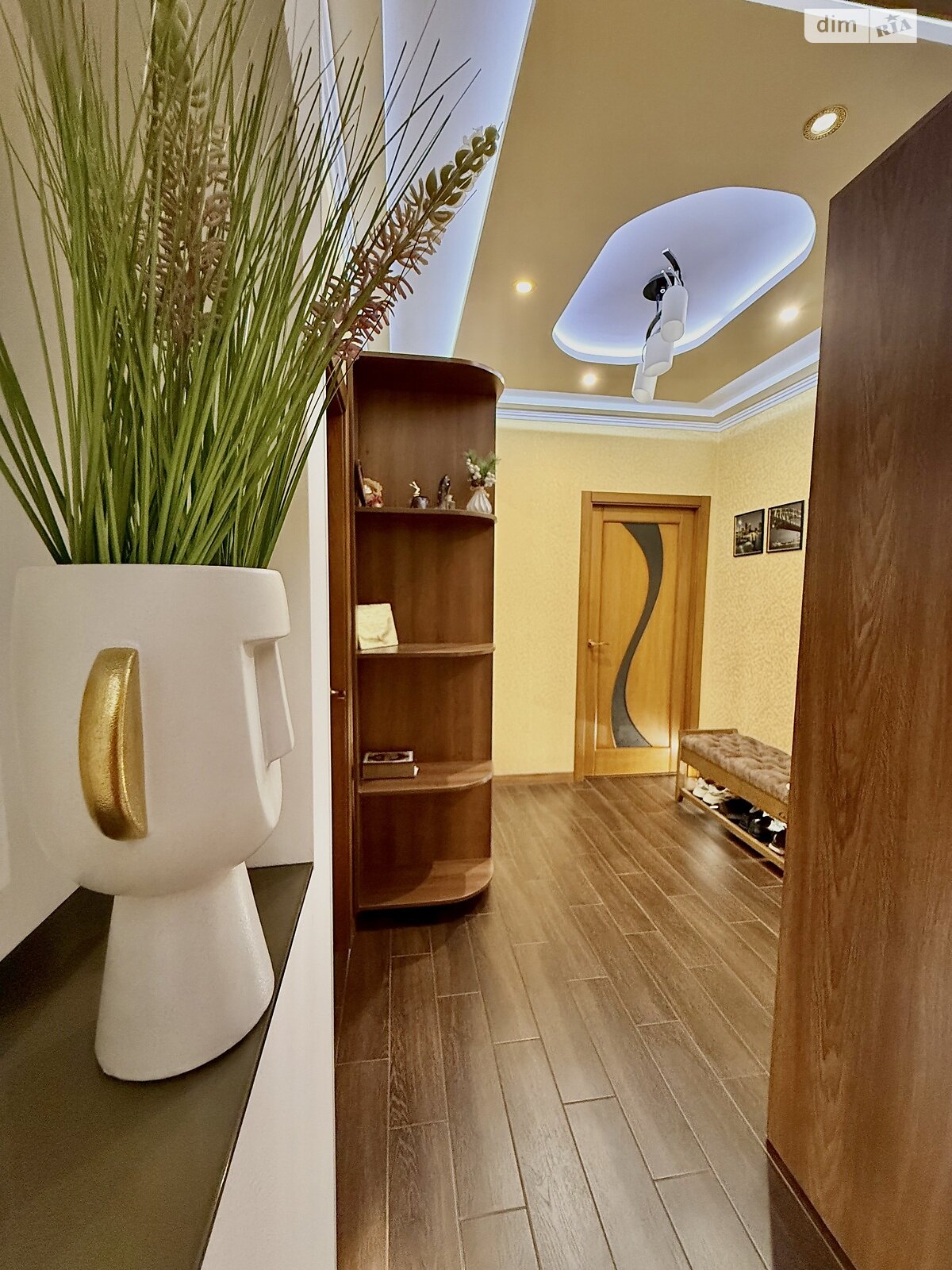 Продажа трехкомнатной квартиры в Виннице, на ул. Киевская 29 корпус 8, район Ближнее замостье фото 1