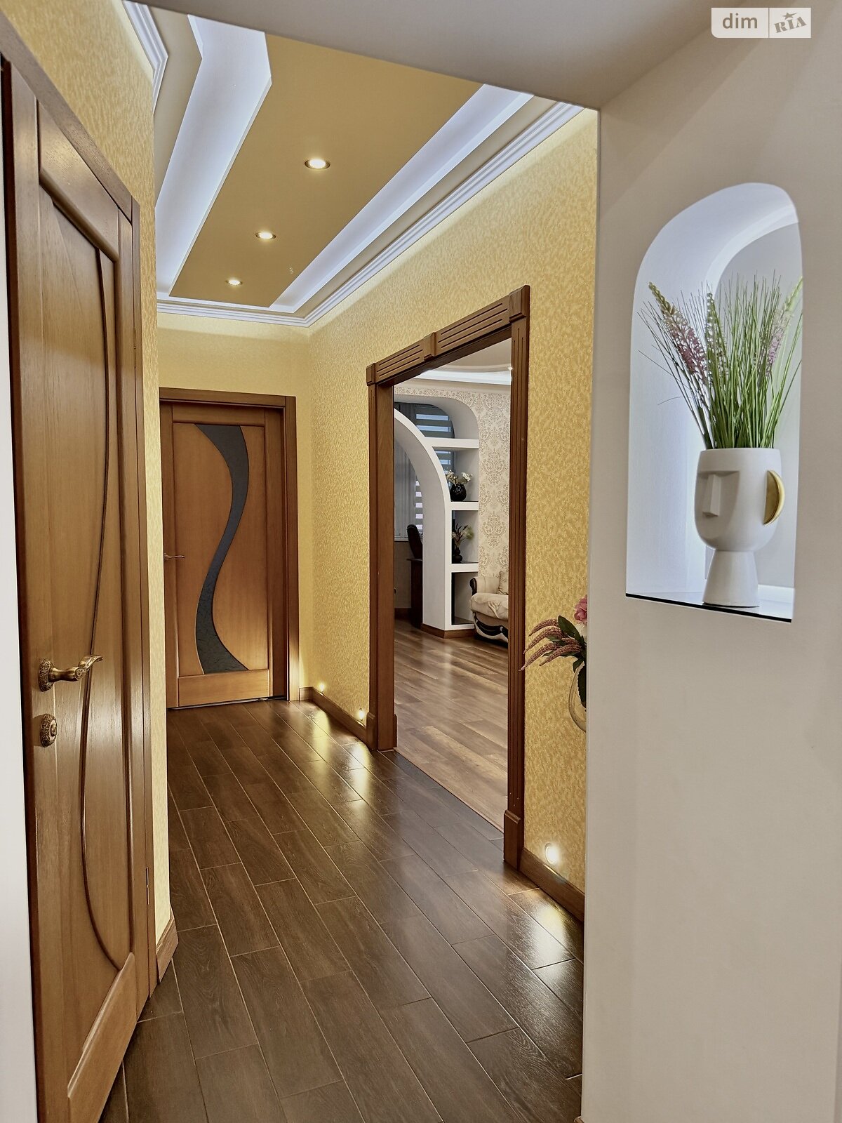 Продажа трехкомнатной квартиры в Виннице, на ул. Киевская 29 корпус 8, район Ближнее замостье фото 1