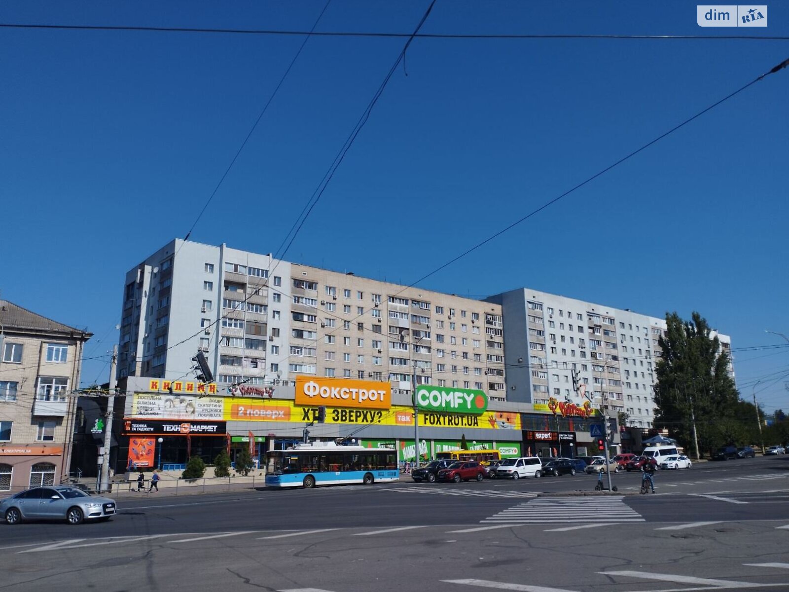 Продажа трехкомнатной квартиры в Виннице, на просп. Коцюбинского, район Ближнее замостье фото 1 Продажа трехкомнатной квартиры в Виннице, на просп. Коцюбинского, район Ближнее замостье фото 1