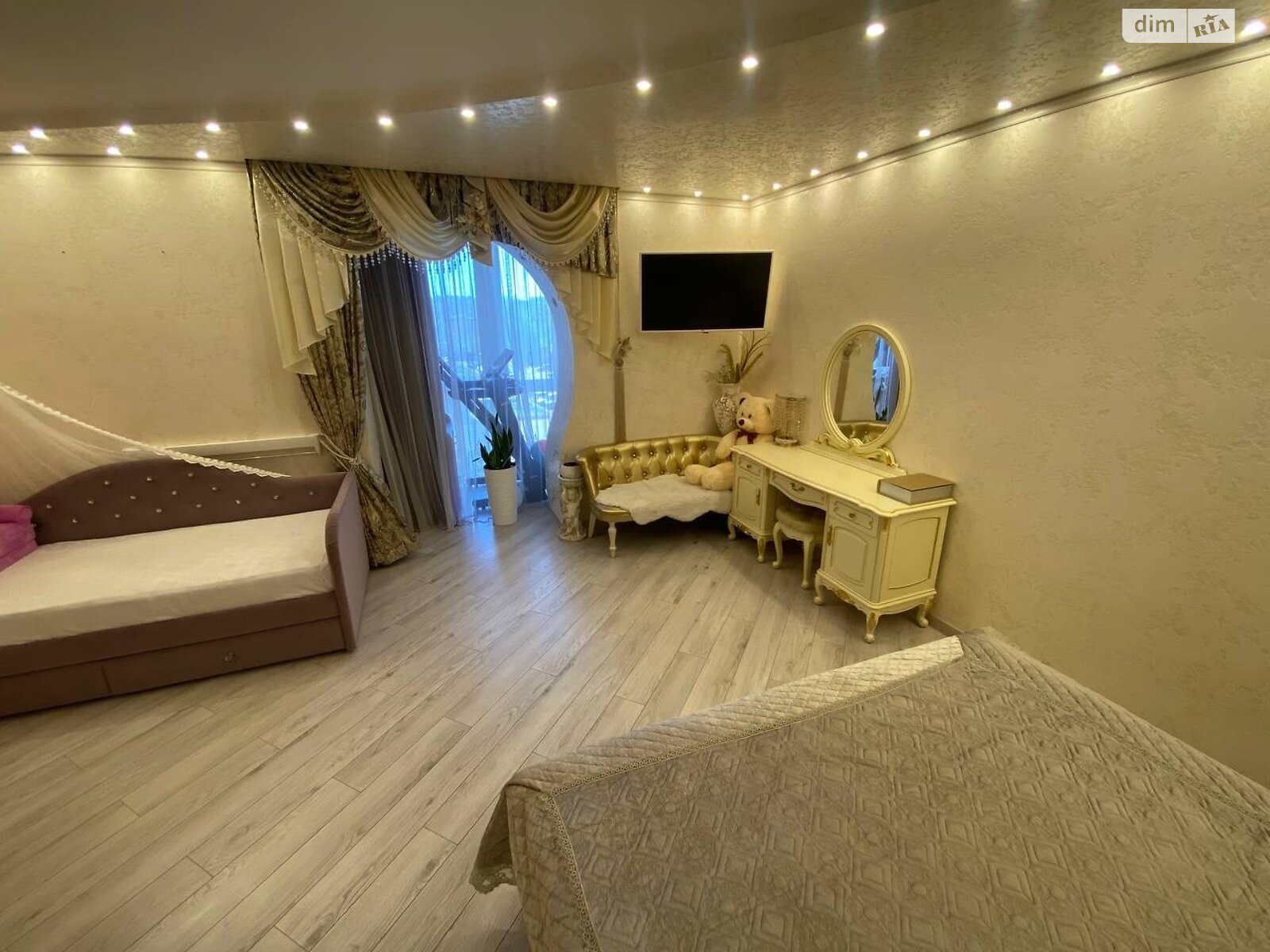 Продаж двокімнатної квартири в Вінниці, на просп. Коцюбинського 43А, район Ближнє замостя фото 1 Продаж двокімнатної квартири в Вінниці, на просп. Коцюбинського 43А, район Ближнє замостя фото 1