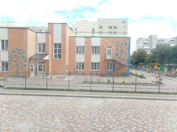 Продажа двухкомнатной квартиры в Виннице, на просп. Коцюбинского 43а район Ближнее замостье фото 1 Продажа двухкомнатной квартиры в Виннице, на просп. Коцюбинского 43а район Ближнее замостье фото 1