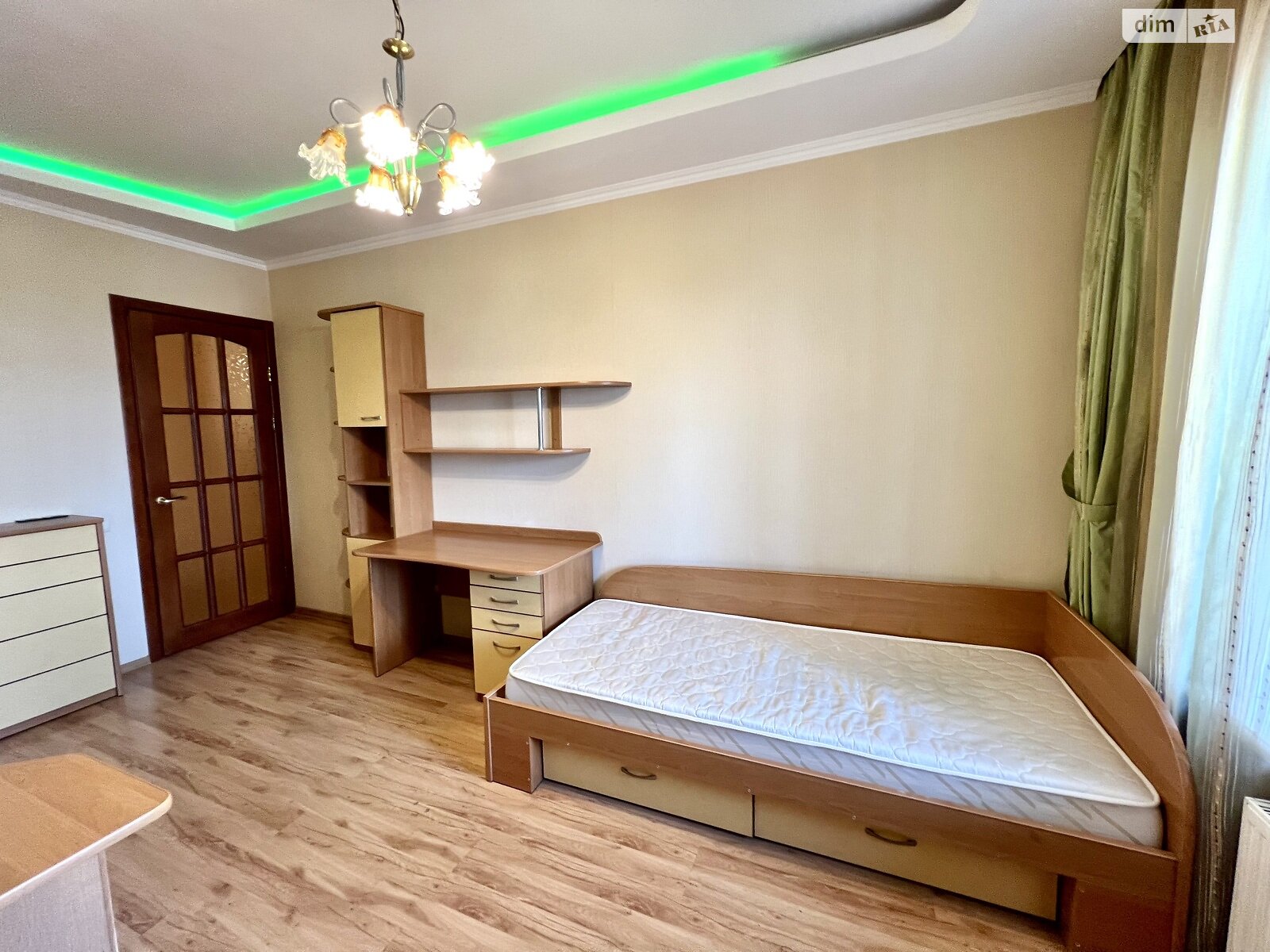 Продажа двухкомнатной квартиры в Виннице, на ул. Острожского, район Ближнее замостье фото 1 Продажа двухкомнатной квартиры в Виннице, на ул. Острожского, район Ближнее замостье фото 1