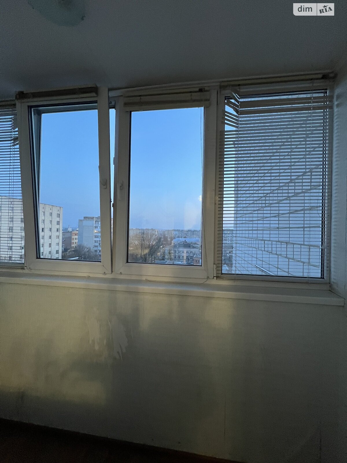 Продажа трехкомнатной квартиры в Виннице, на ул. Острожского 39, район Ближнее замостье фото 1 Продажа трехкомнатной квартиры в Виннице, на ул. Острожского 39, район Ближнее замостье фото 1
