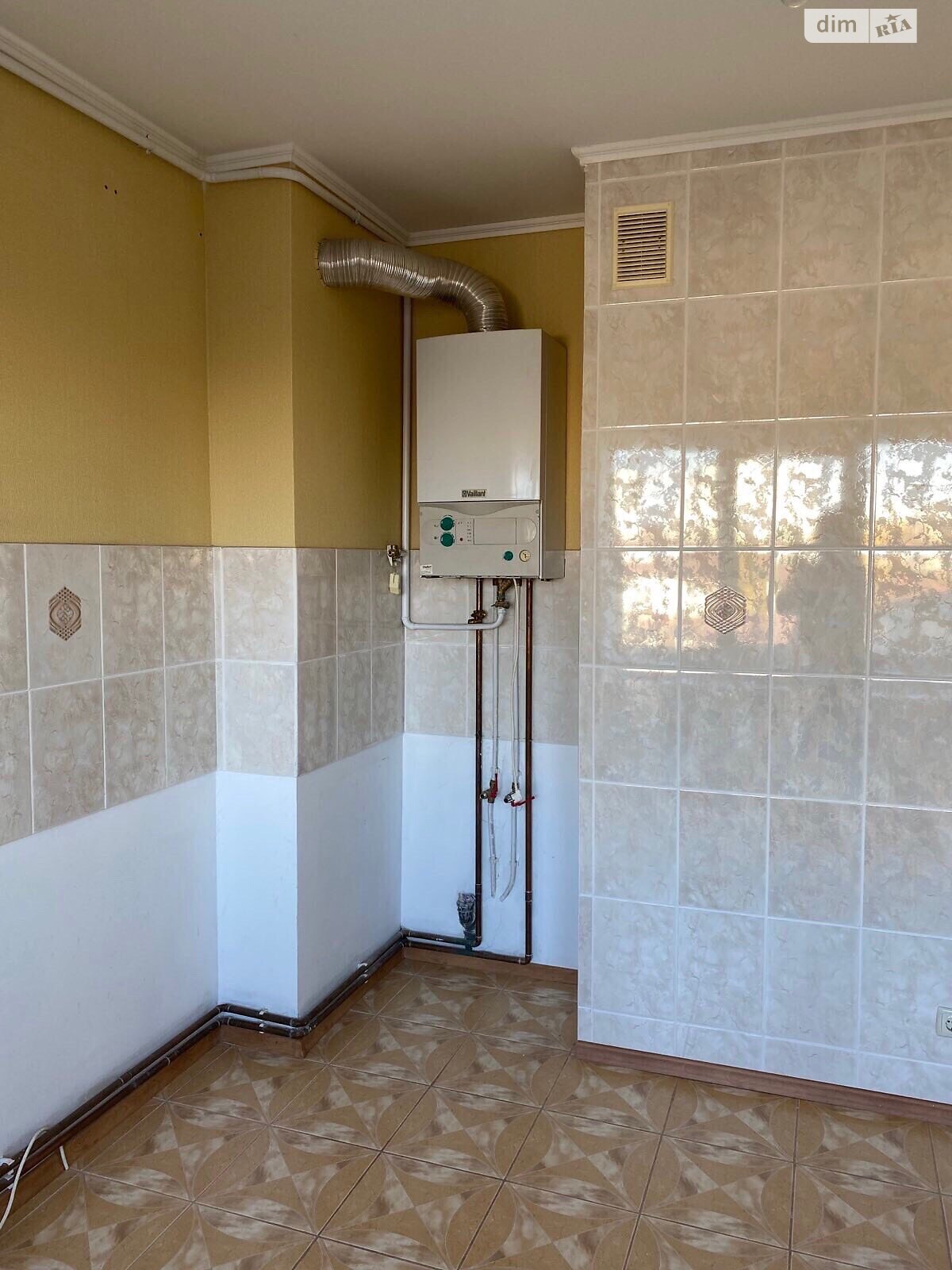 Продаж трикімнатної квартири в Вінниці, на вул. Острозького, район Ближнє замостя фото 1 Продаж трикімнатної квартири в Вінниці, на вул. Острозького, район Ближнє замостя фото 1