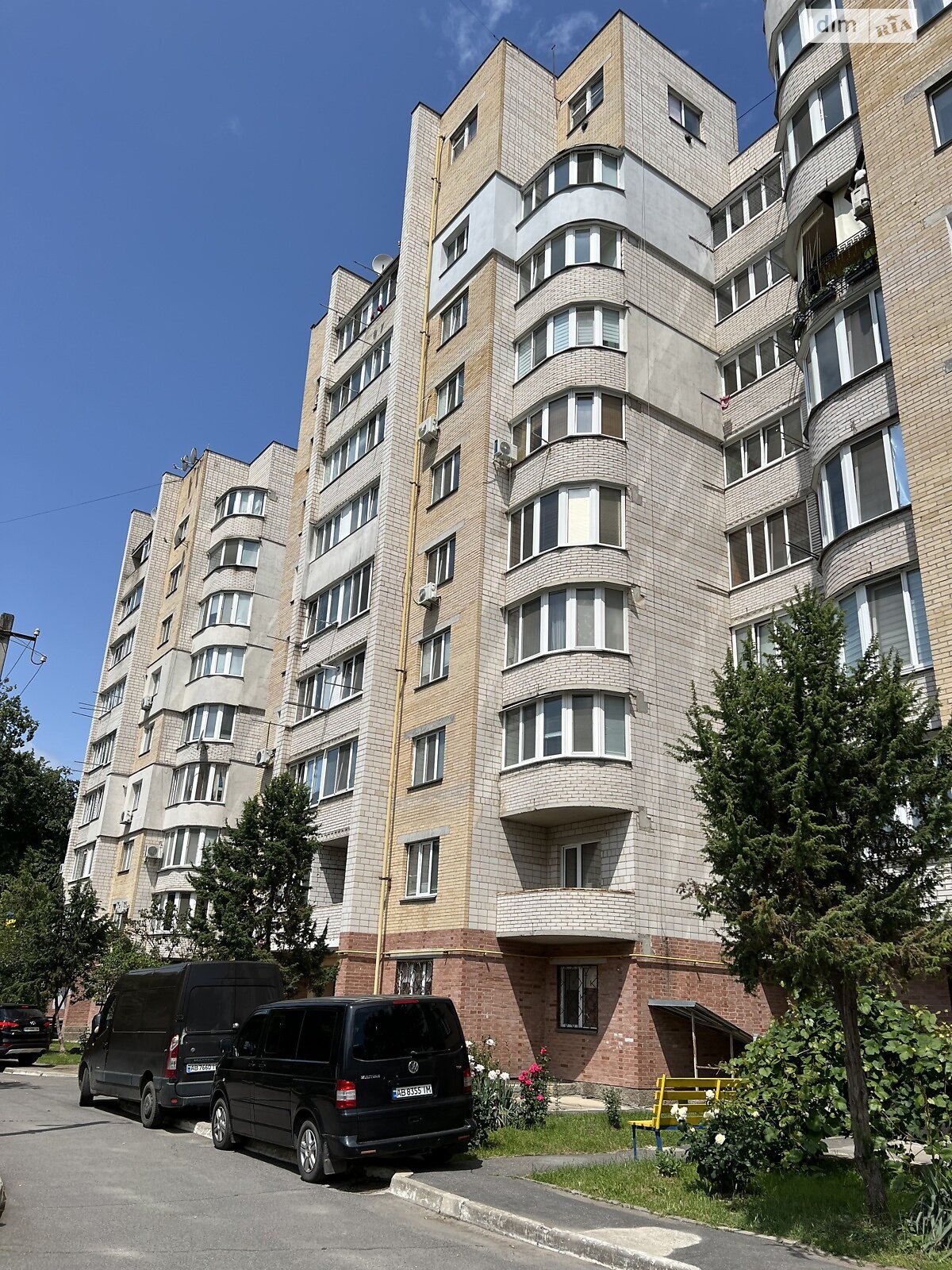 Продаж трикімнатної квартири в Вінниці, на вул. Острозького 39, район Ближнє замостя фото 1 Продаж трикімнатної квартири в Вінниці, на вул. Острозького 39, район Ближнє замостя фото 1