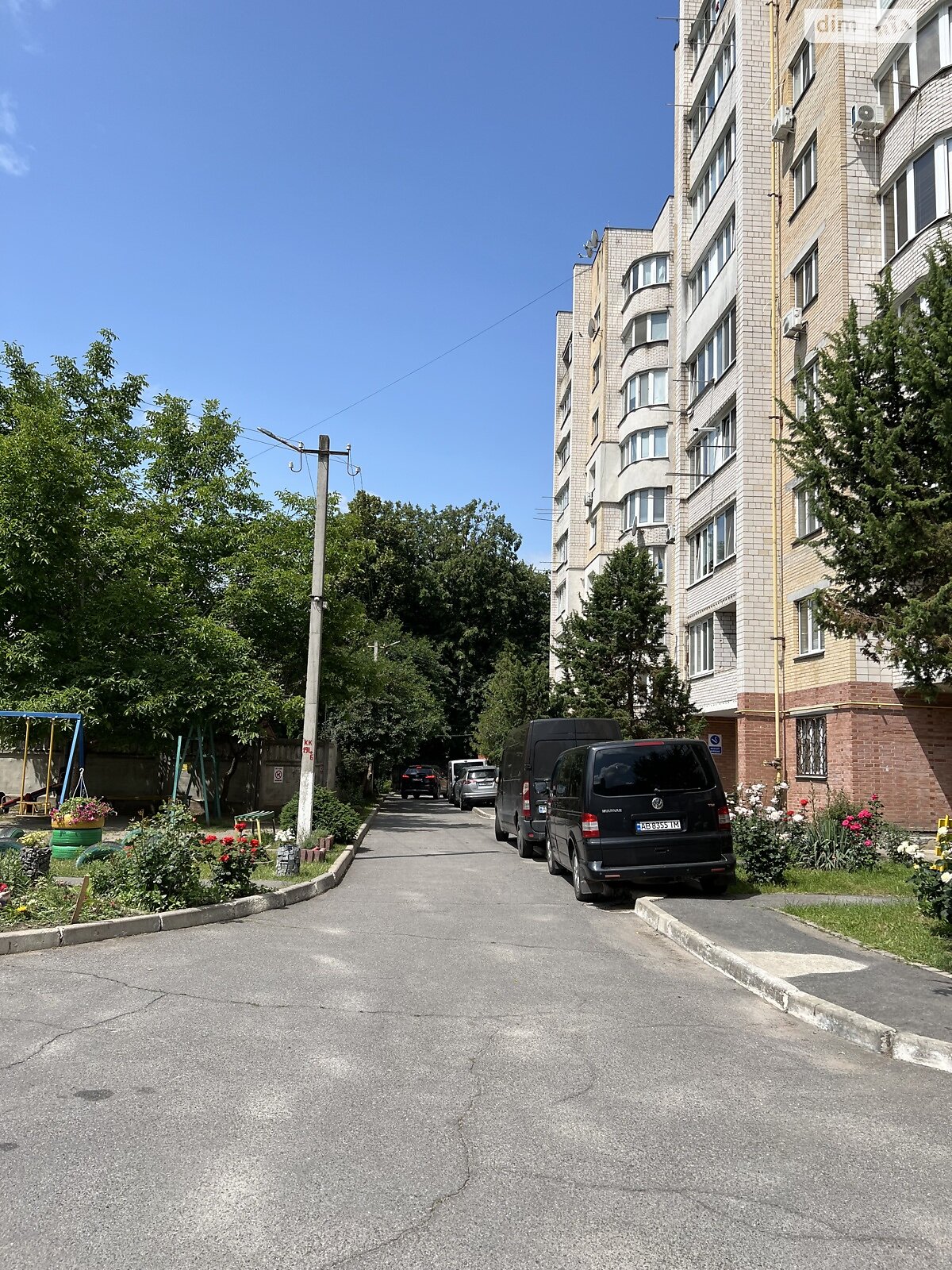 Продаж трикімнатної квартири в Вінниці, на вул. Острозького 39, район Ближнє замостя фото 1 Продаж трикімнатної квартири в Вінниці, на вул. Острозького 39, район Ближнє замостя фото 1