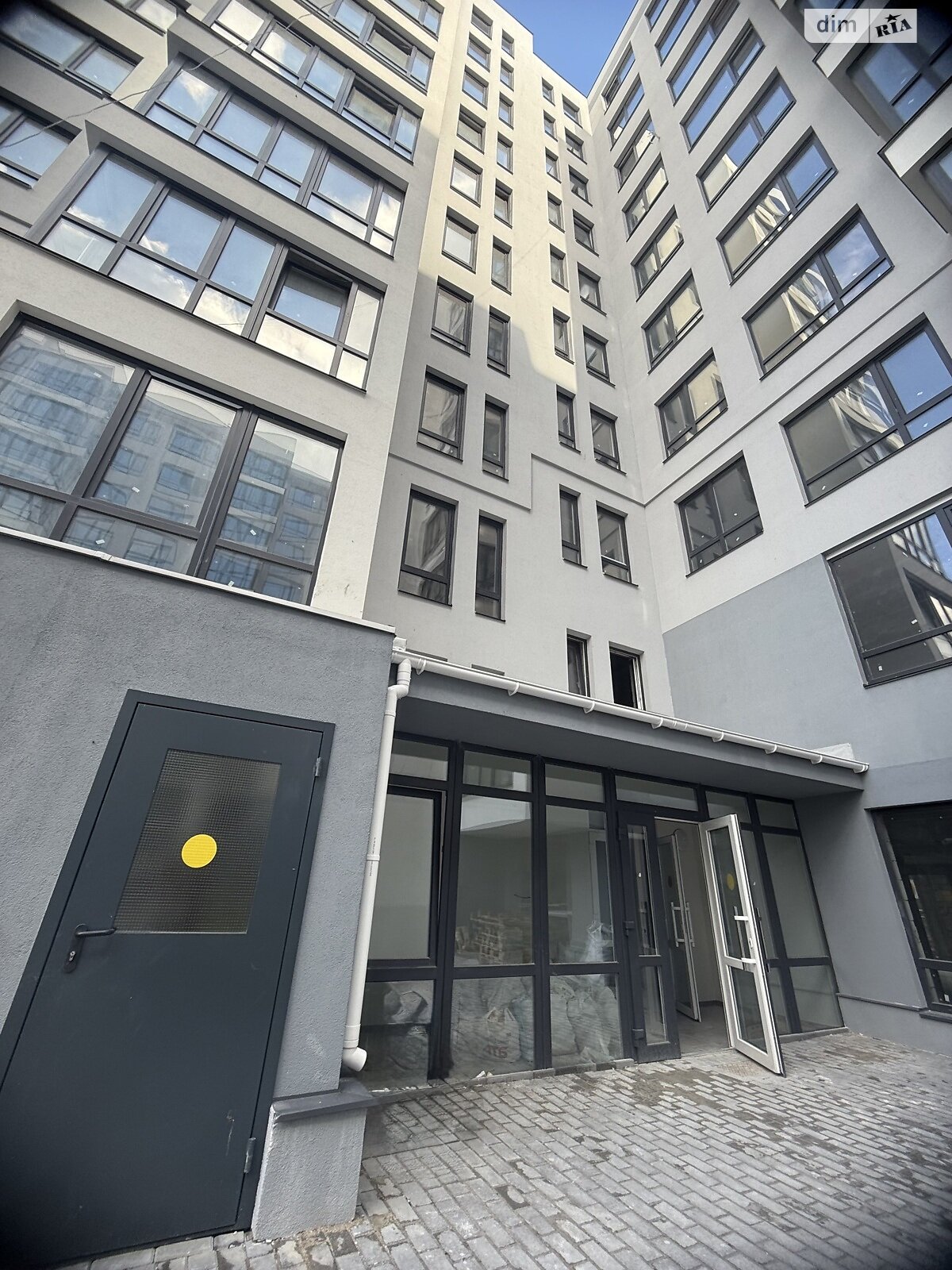 Продаж двокімнатної квартири в Вінниці, на вул. Привокзальна, район Ближнє замостя фото 1 Продаж двокімнатної квартири в Вінниці, на вул. Привокзальна, район Ближнє замостя фото 1