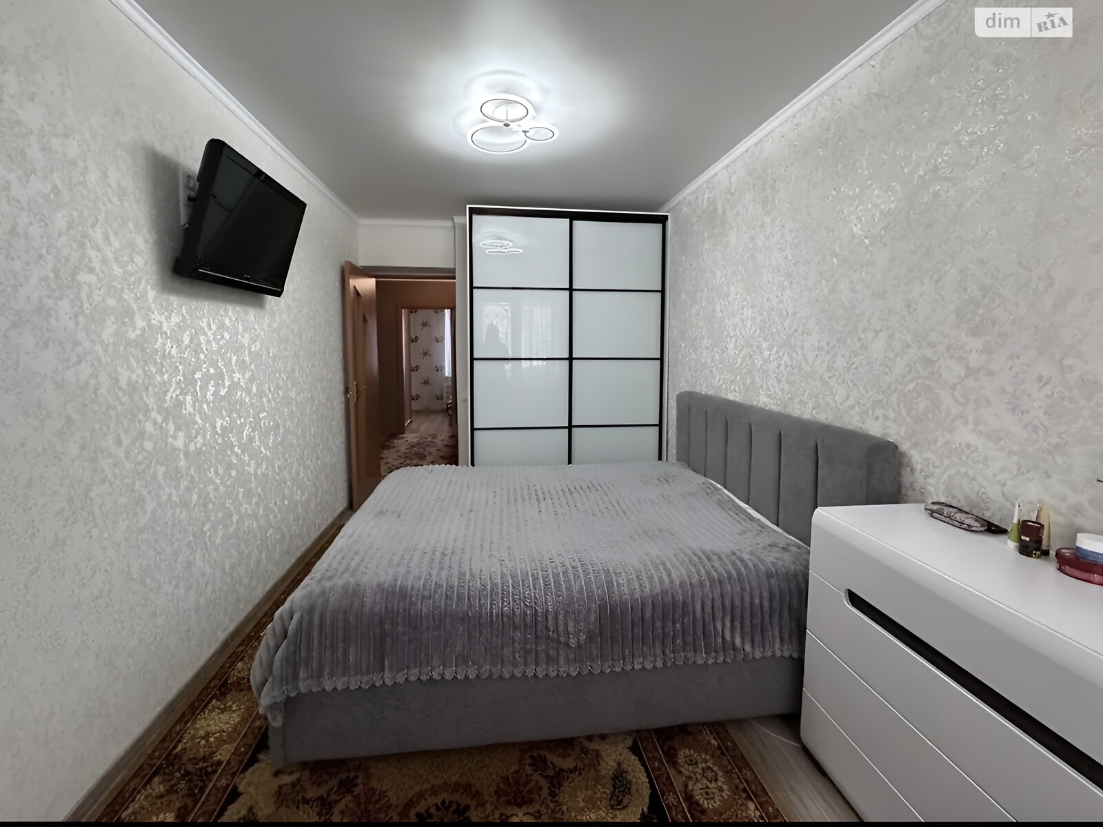Продажа трехкомнатной квартиры в Виннице, на ул. Варшавская 3, район Ближнее замостье фото 1 Продажа трехкомнатной квартиры в Виннице, на ул. Варшавская 3, район Ближнее замостье фото 1