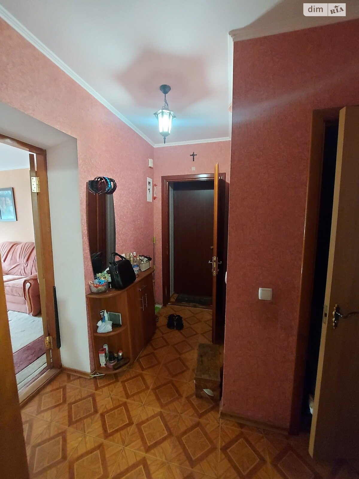 Продаж трикімнатної квартири в Вінниці, на вул. Замостянська, район Ближнє замостя фото 1 Продаж трикімнатної квартири в Вінниці, на вул. Замостянська, район Ближнє замостя фото 1