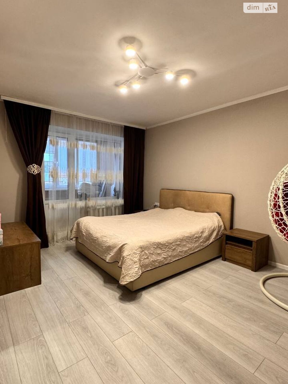 Продажа трехкомнатной квартиры в Виннице, на ул. Запорожская 34, район Ближнее замостье фото 1 Продажа трехкомнатной квартиры в Виннице, на ул. Запорожская 34, район Ближнее замостье фото 1