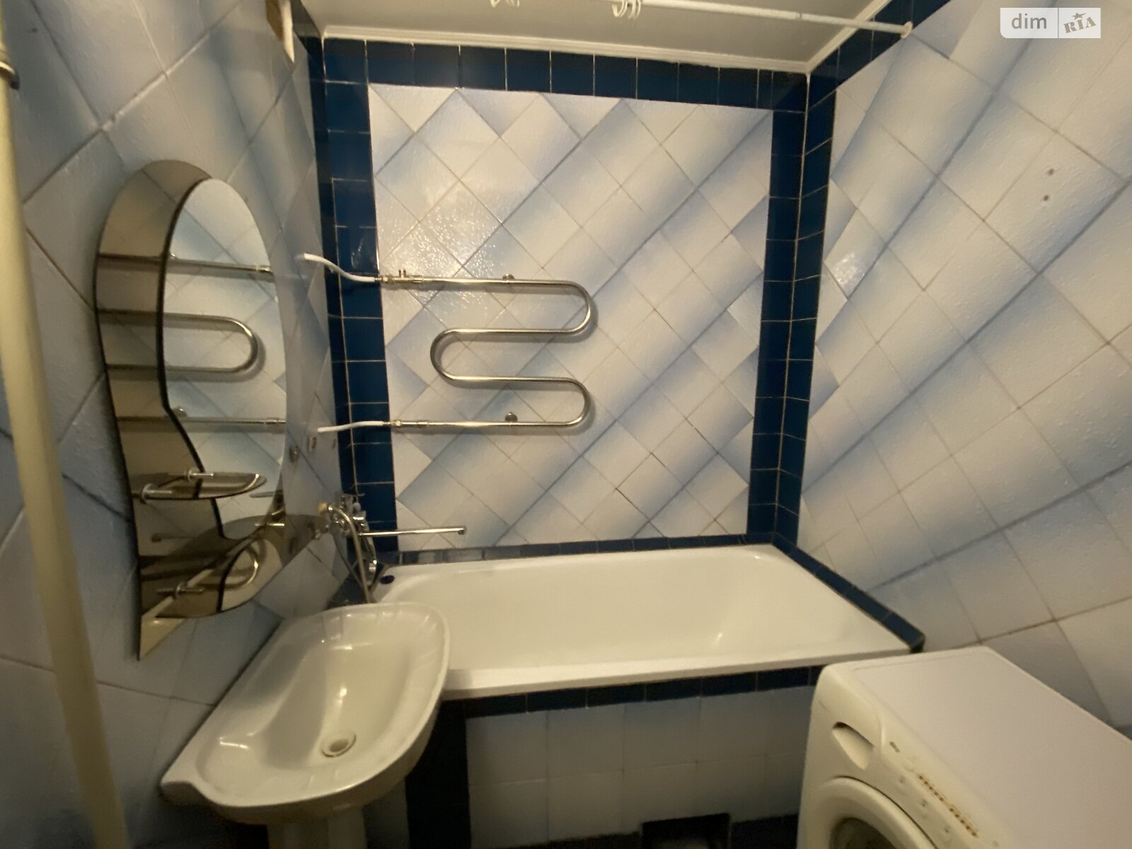 Продаж трикімнатної квартири в Вінниці, на вул. Пирогова, район Електромережа фото 1 Продаж трикімнатної квартири в Вінниці, на вул. Пирогова, район Електромережа фото 1