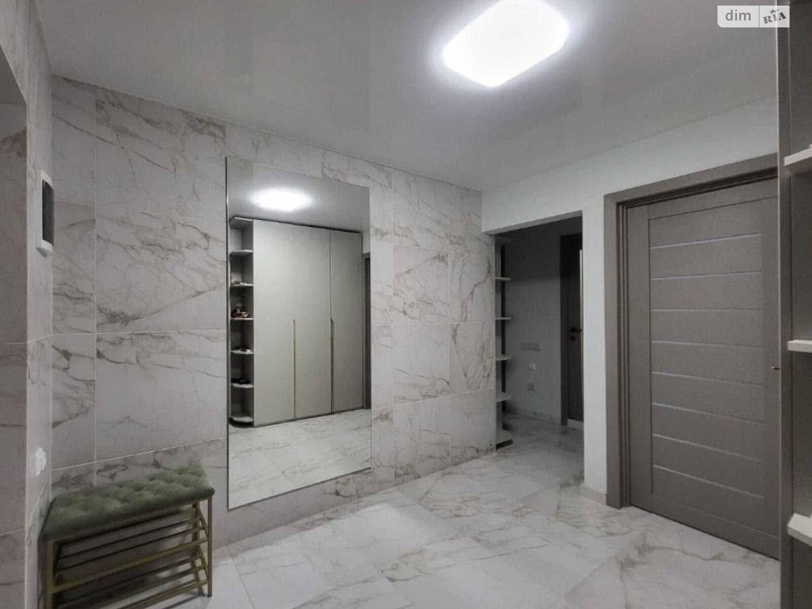 Продаж трикімнатної квартири в Вінниці, на вул. Пирогова 117А, район Електромережа фото 1 Продаж трикімнатної квартири в Вінниці, на вул. Пирогова 117А, район Електромережа фото 1