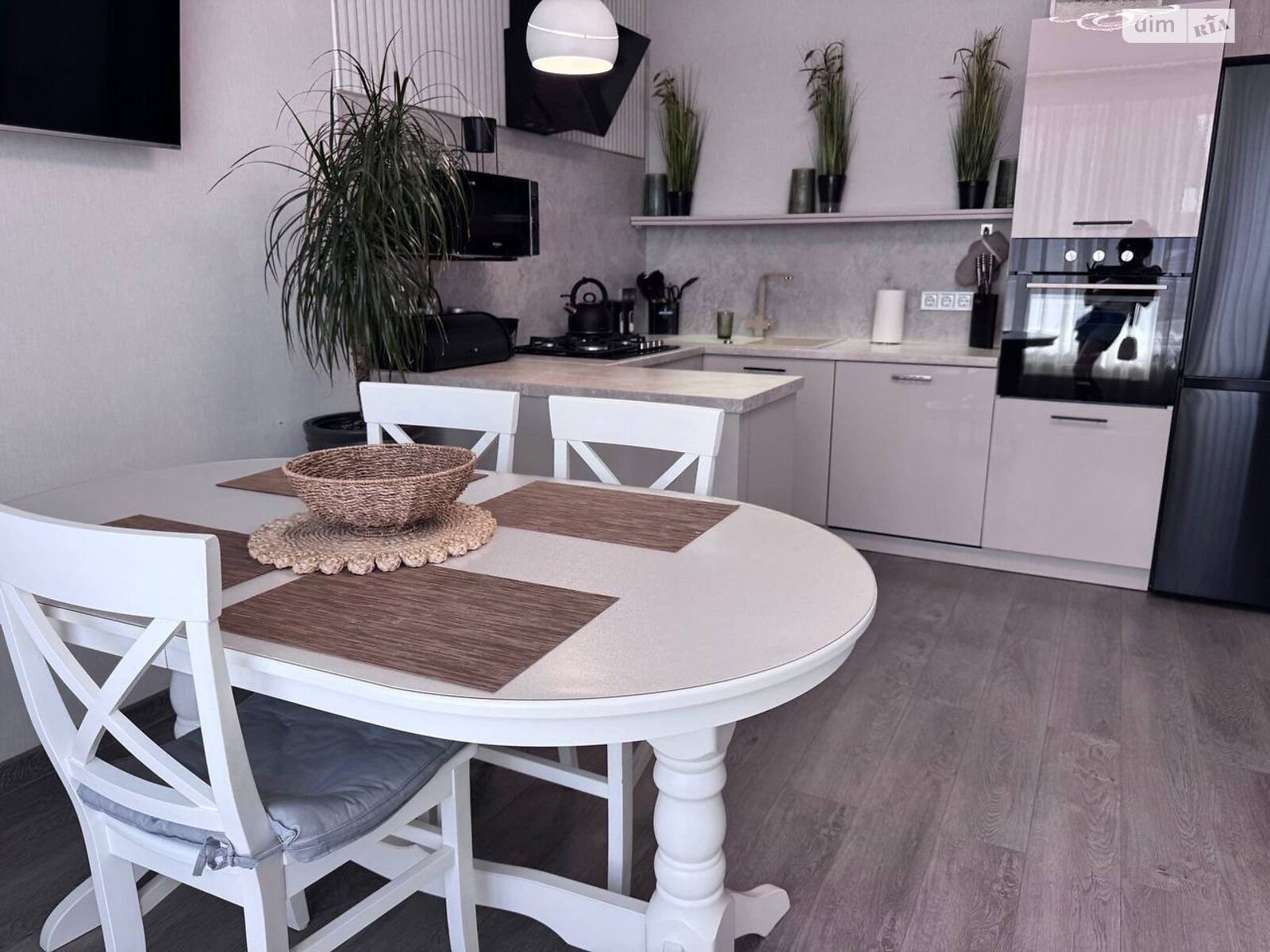 Продажа трехкомнатной квартиры в Виннице, на 1-й пер. Гниванское шоссе, район Гниванское шоссе фото 1