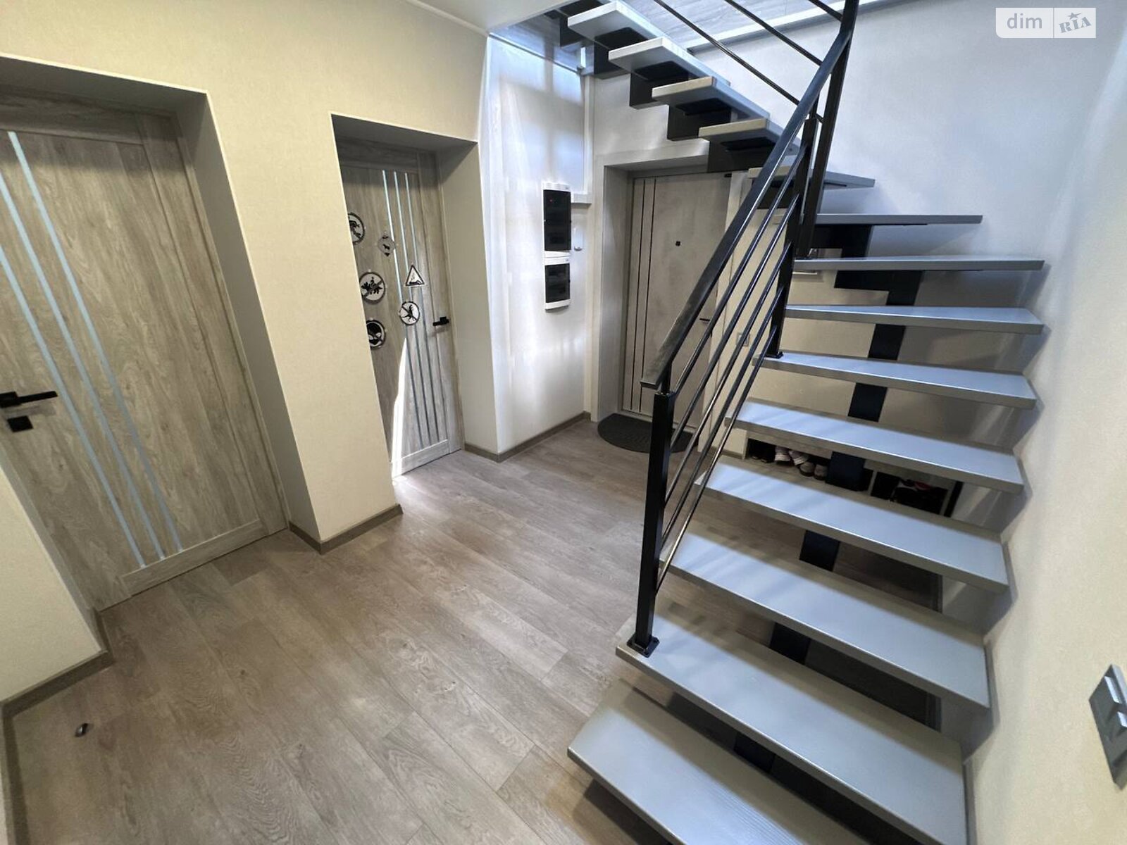 Продажа трехкомнатной квартиры в Виннице, на 1-й пер. Гниванское шоссе, район Гниванское шоссе фото 1