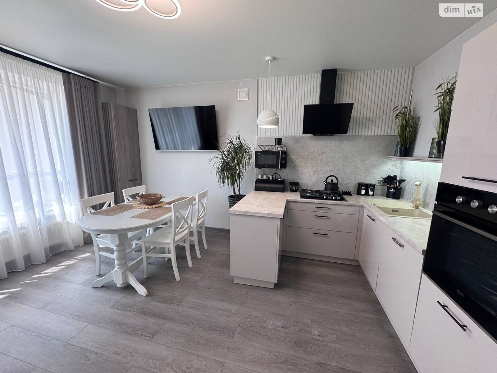 Продажа трехкомнатной квартиры в Виннице, на 1-й пер. Гниванское шоссе, район Гниванское шоссе фото 1