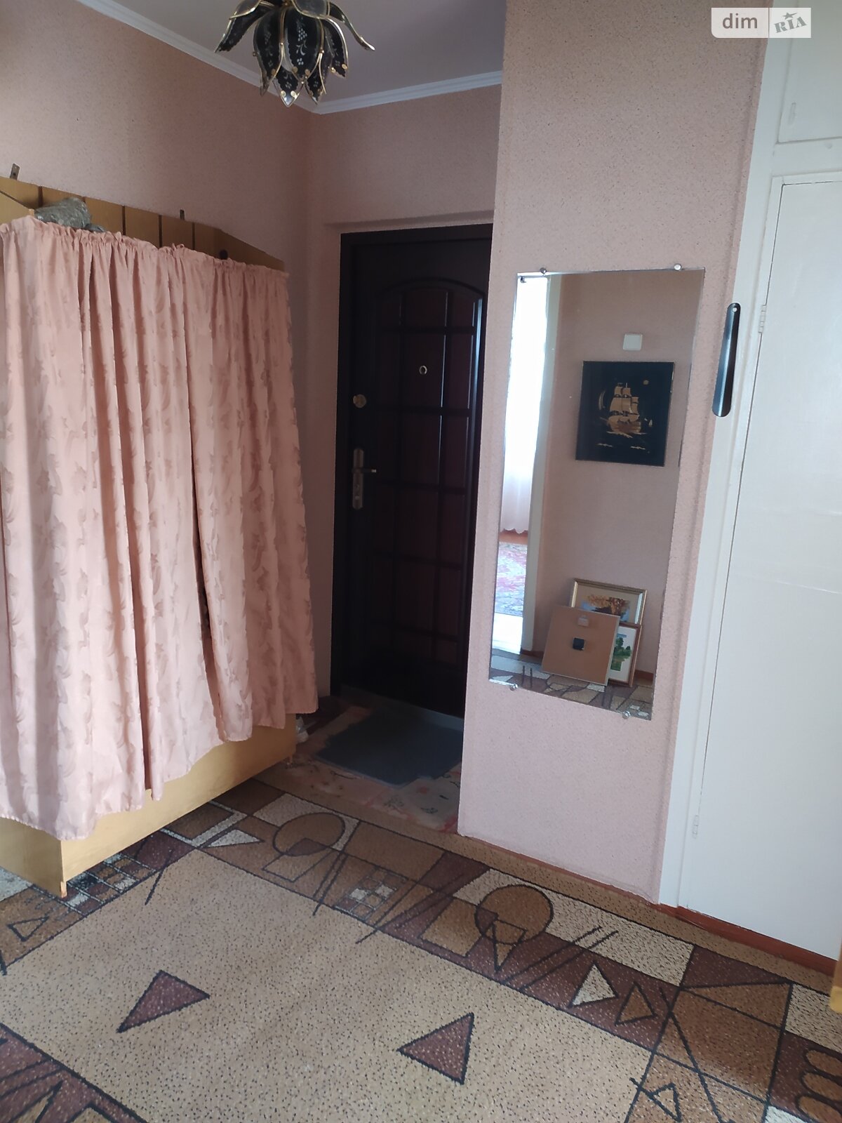 Продаж трикімнатної квартири в Вінниці, на вул. Київська 136, район Київська фото 1 Продаж трикімнатної квартири в Вінниці, на вул. Київська 136, район Київська фото 1