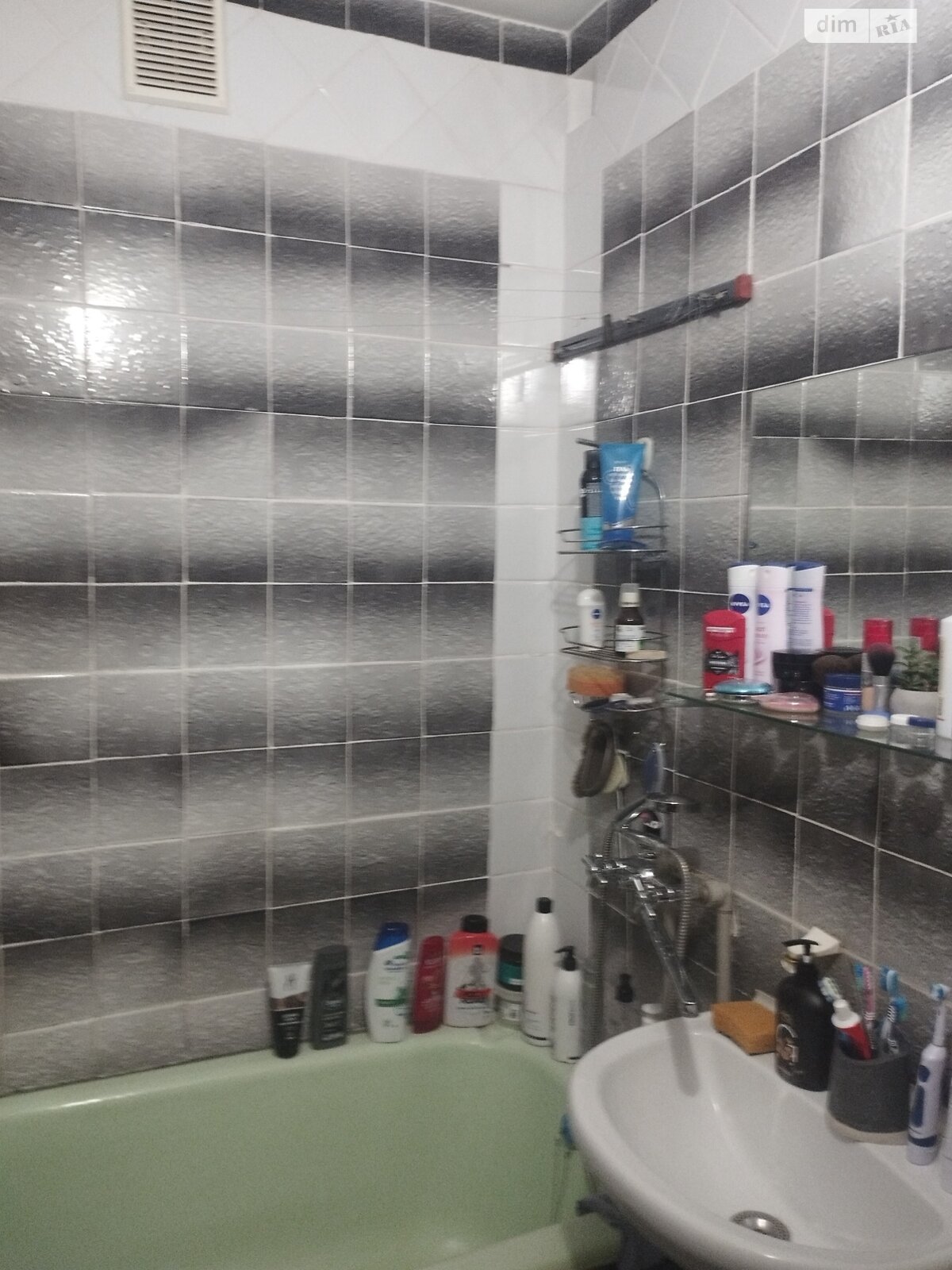 Продаж двокімнатної квартири в Вінниці, на пр. Павла Корнелюка 2А, район Київська фото 1 Продаж двокімнатної квартири в Вінниці, на пр. Павла Корнелюка 2А, район Київська фото 1