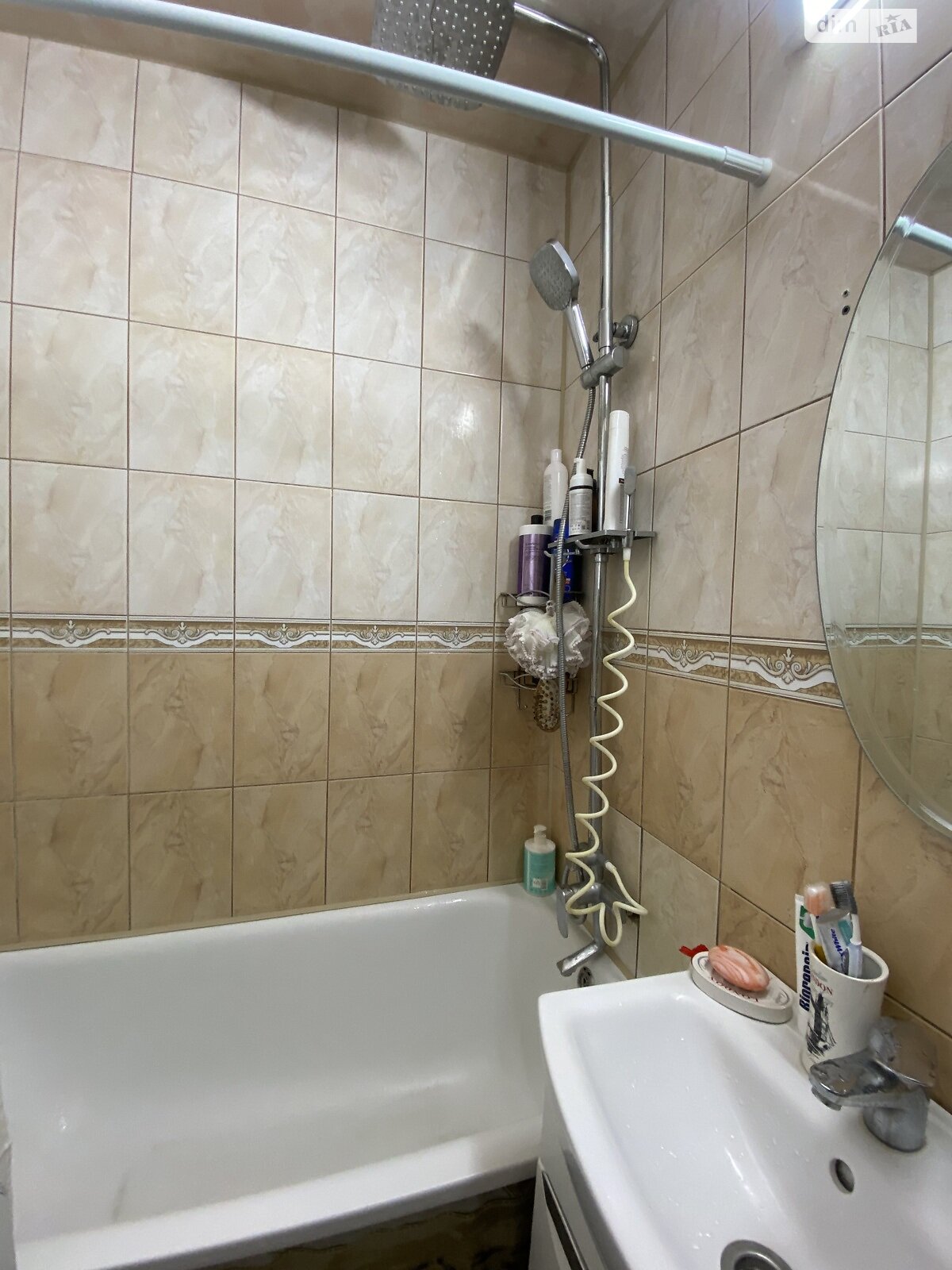 Продаж двокімнатної квартири в Вінниці, на вул. Павла Корнелюка 16, район Київська фото 1