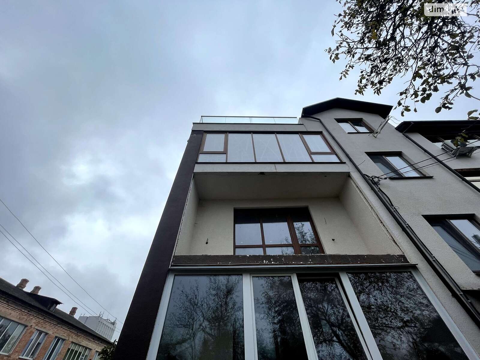 Продаж трикімнатної квартири в Вінниці, на вул. Данила Галицького 17, район Корея фото 1 Продаж трикімнатної квартири в Вінниці, на вул. Данила Галицького 17, район Корея фото 1