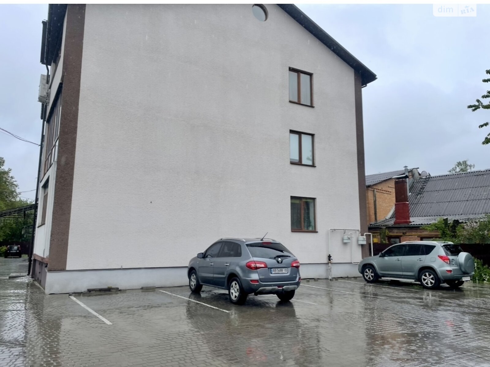Продаж трикімнатної квартири в Вінниці, на вул. Данила Галицького, район Корея фото 1 Продаж трикімнатної квартири в Вінниці, на вул. Данила Галицького, район Корея фото 1