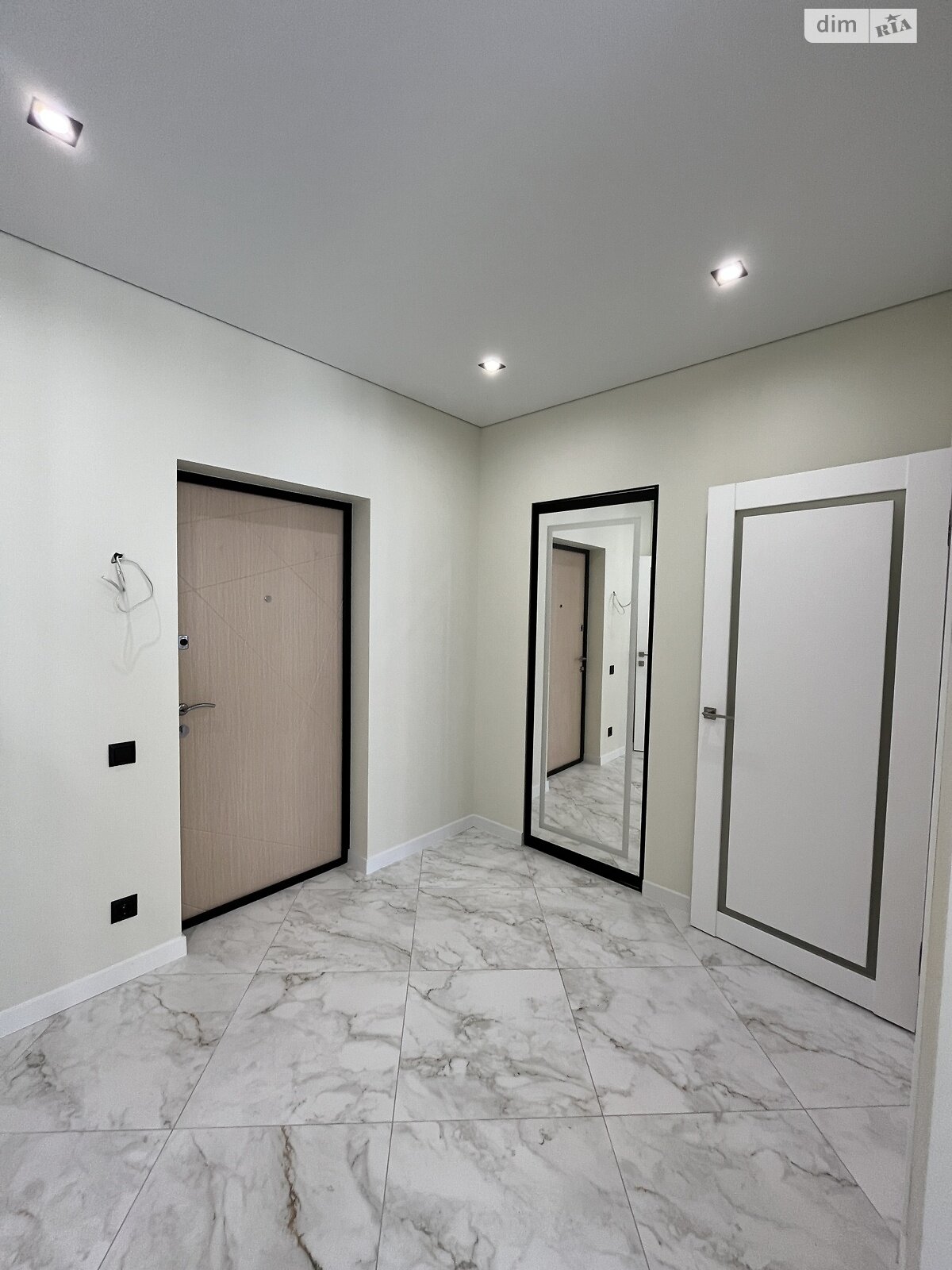 Продаж однокімнатної квартири в Вінниці, на вул. Праведників світу 21Г корпус 2, район Корея фото 1 Продаж однокімнатної квартири в Вінниці, на вул. Праведників світу 21Г корпус 2, район Корея фото 1