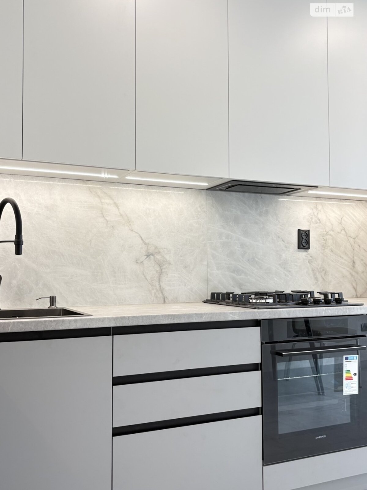 Продажа однокомнатной квартиры в Виннице, на ул. Праведников мира, район Корея фото 1