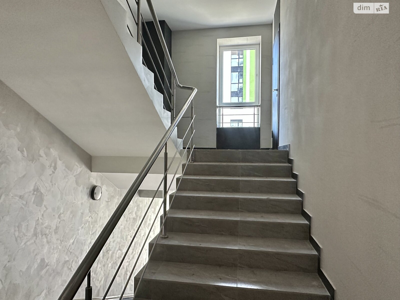 Продаж двокімнатної квартири в Вінниці, на вул. Праведників світу 21, район Корея фото 1