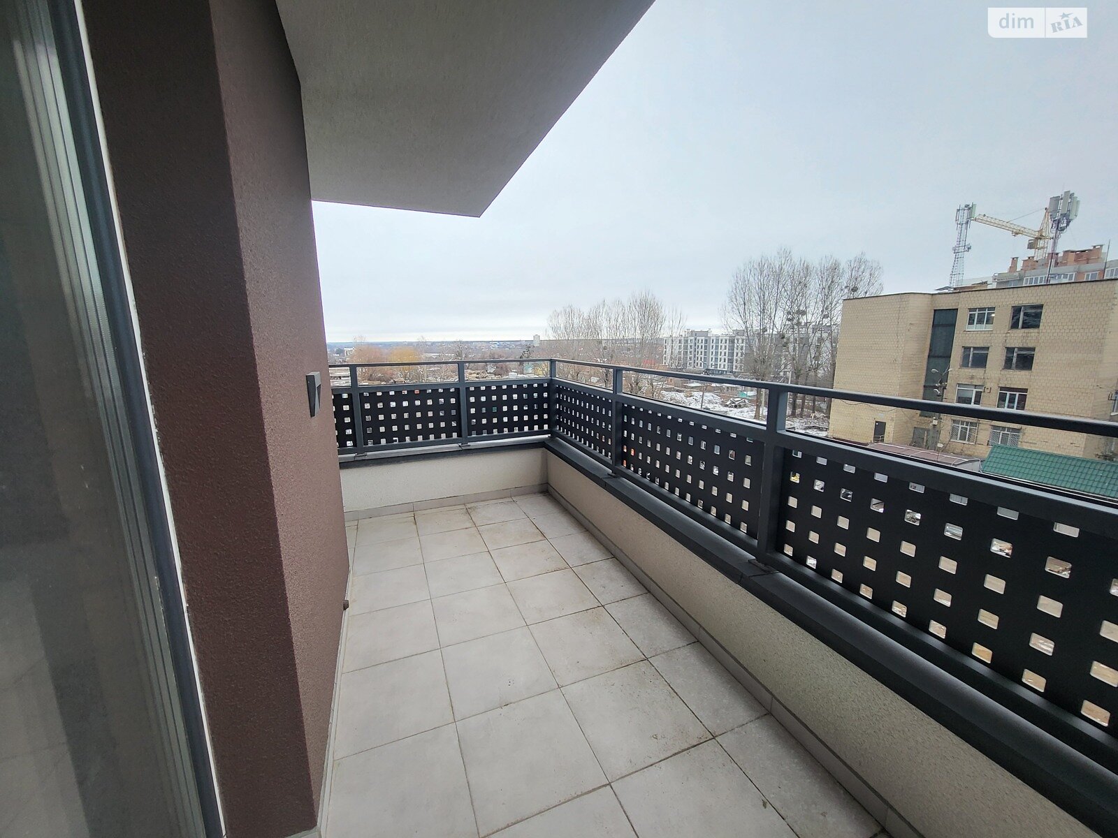 Продажа трехкомнатной квартиры в Виннице, на пер. Кирпичный, район Кумбары фото 1 Продажа трехкомнатной квартиры в Виннице, на пер. Кирпичный, район Кумбары фото 1
