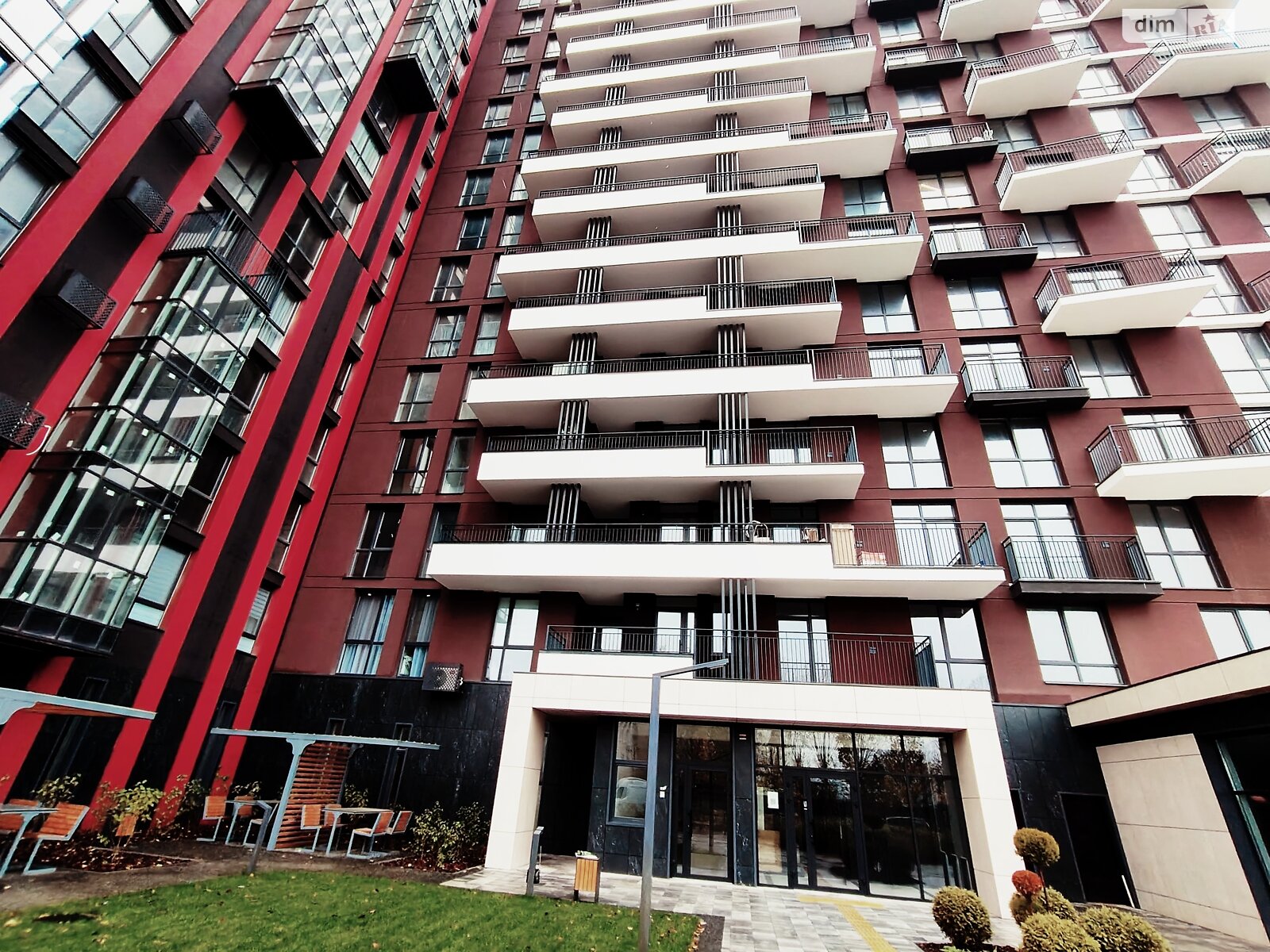 Продажа двухкомнатной квартиры в Виннице, на пер. Кирпичный, район Кумбары фото 1 Продажа двухкомнатной квартиры в Виннице, на пер. Кирпичный, район Кумбары фото 1