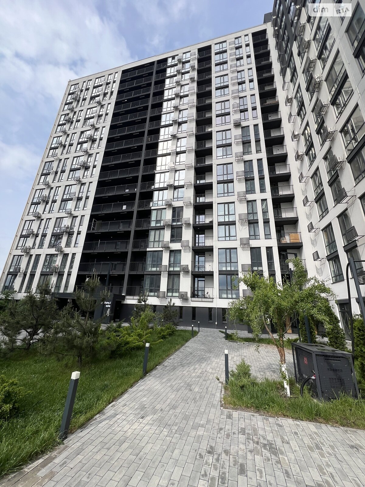 Продажа трехкомнатной квартиры в Виннице, на ул. 600-летия, район Ленинский фото 1 Продажа трехкомнатной квартиры в Виннице, на ул. 600-летия, район Ленинский фото 1