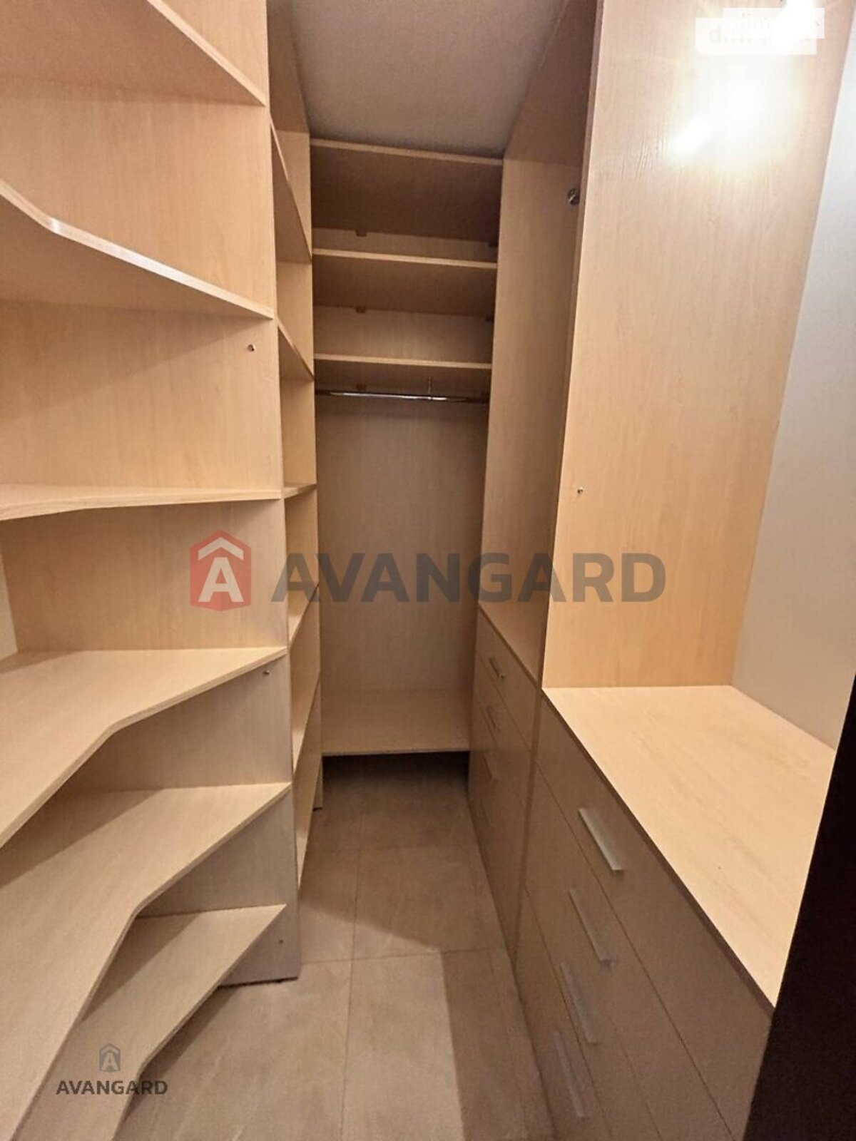 Продажа четырехкомнатной квартиры в Виннице, на ул. Зодчих, район Ленинский фото 1