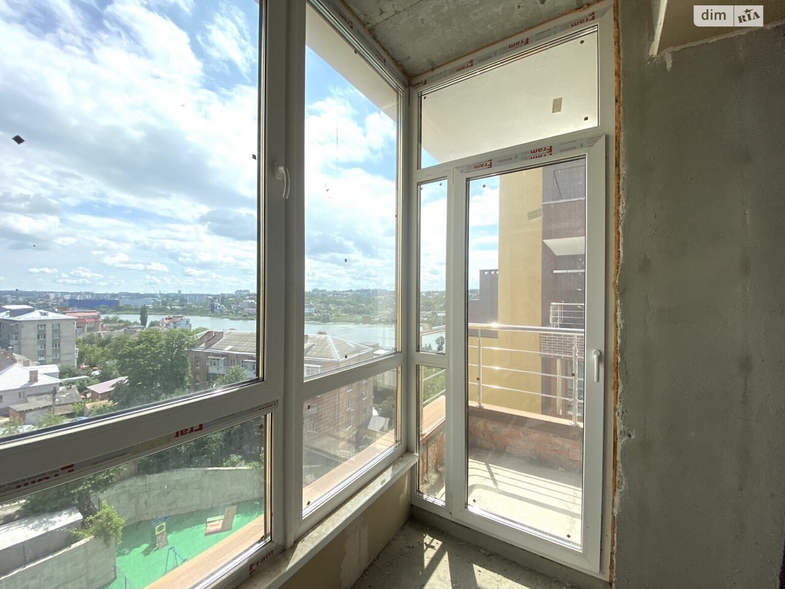 Продажа трехкомнатной квартиры в Виннице, на ул. Монастырская 41, район Центр фото 1 Продажа трехкомнатной квартиры в Виннице, на ул. Монастырская 41, район Центр фото 1